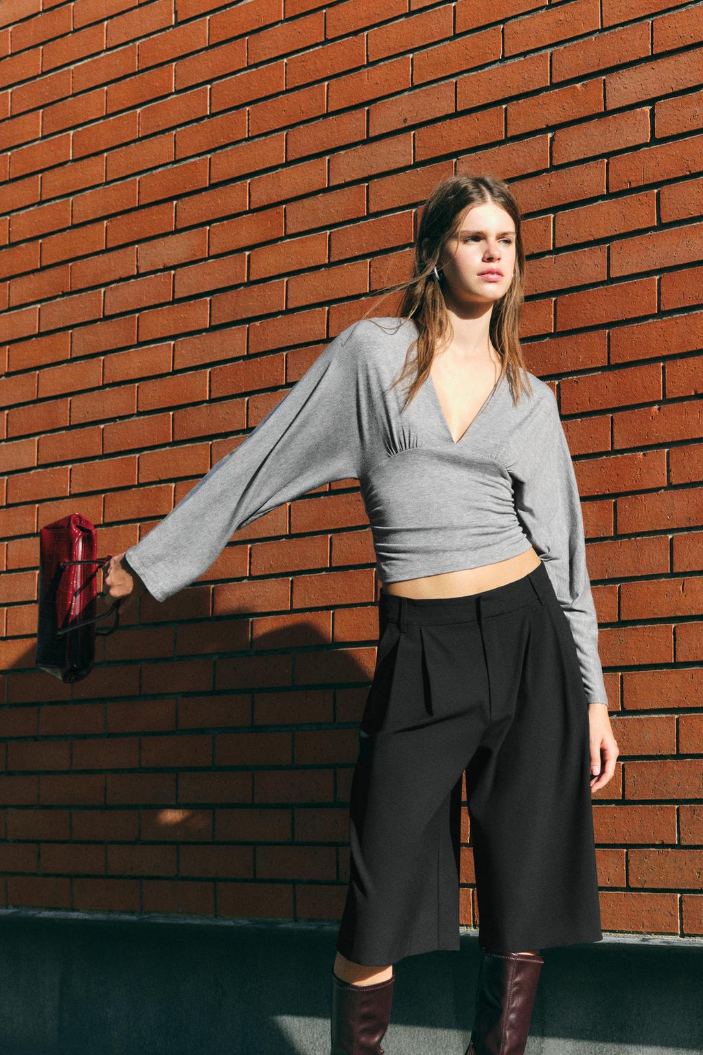 Gathered v-neck top