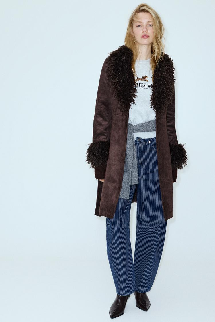 Fitted faux suede coat — Brown