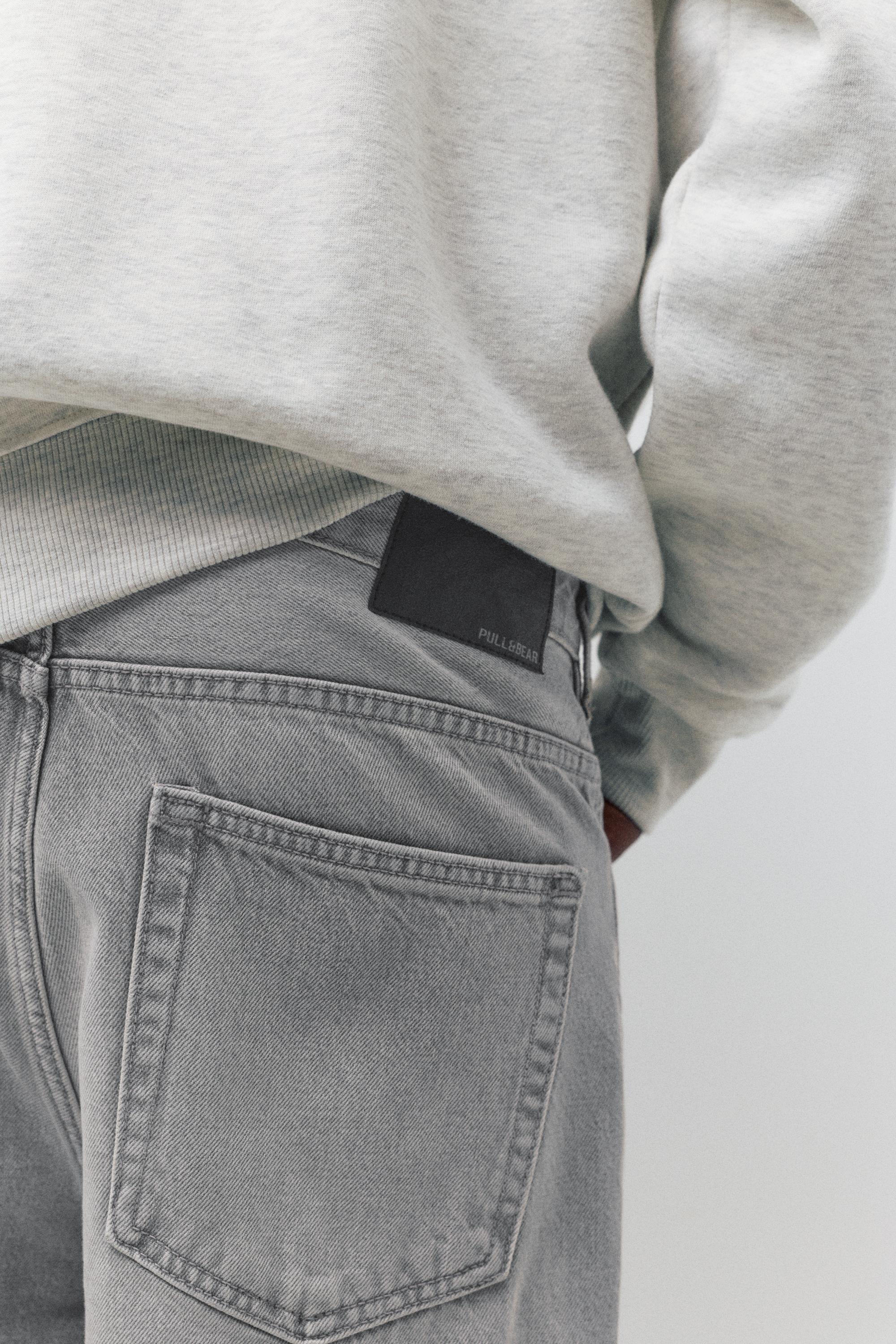 Baggy jeans — Pale grey