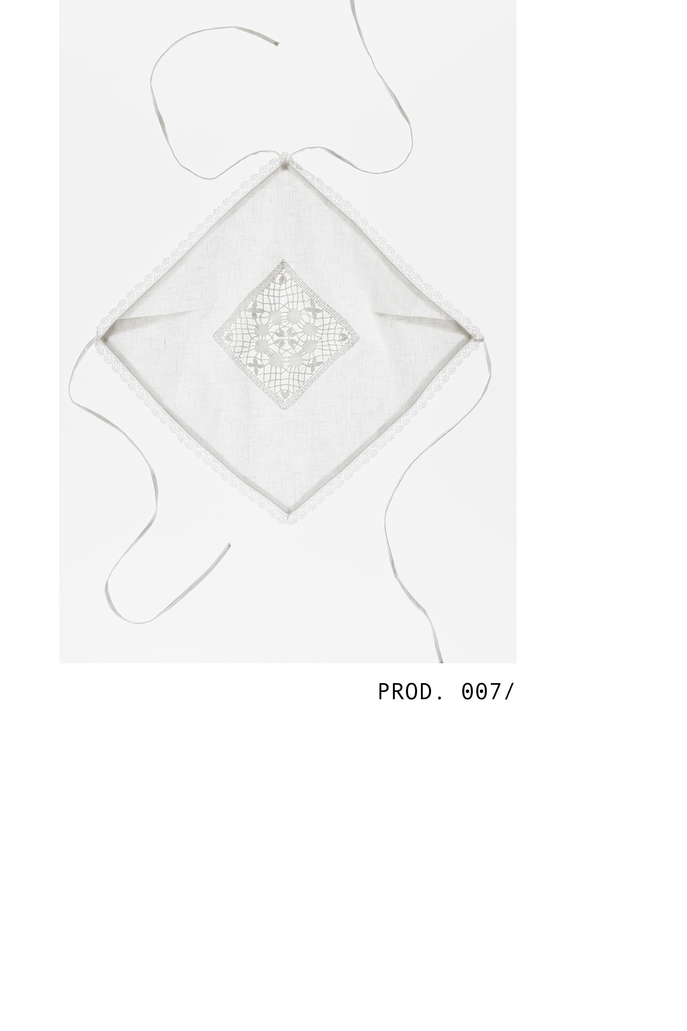 Encaixe de Camariñas x Pull&Bear halter top — Off white