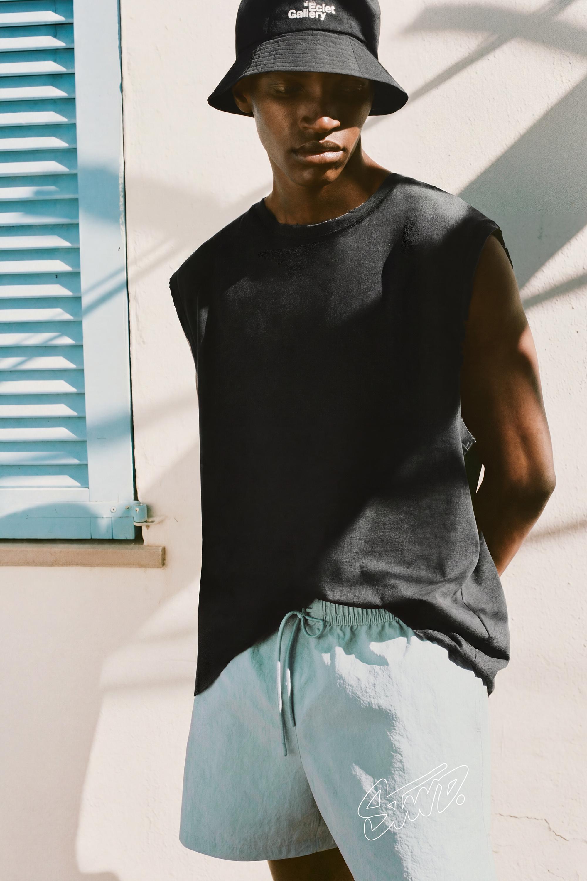 STWD board shorts — Navy