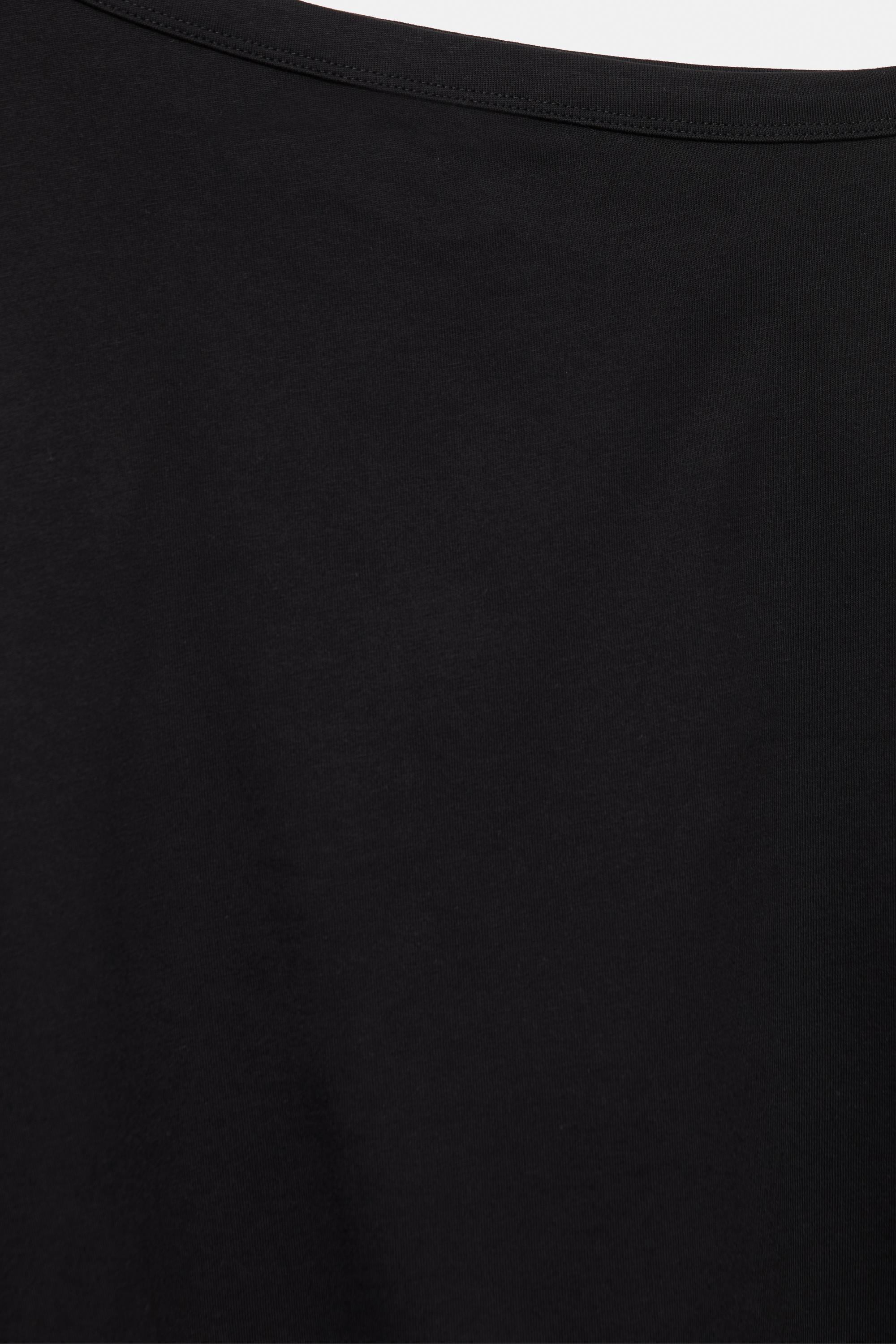 Asymmetric short sleeve T-shirt — Black