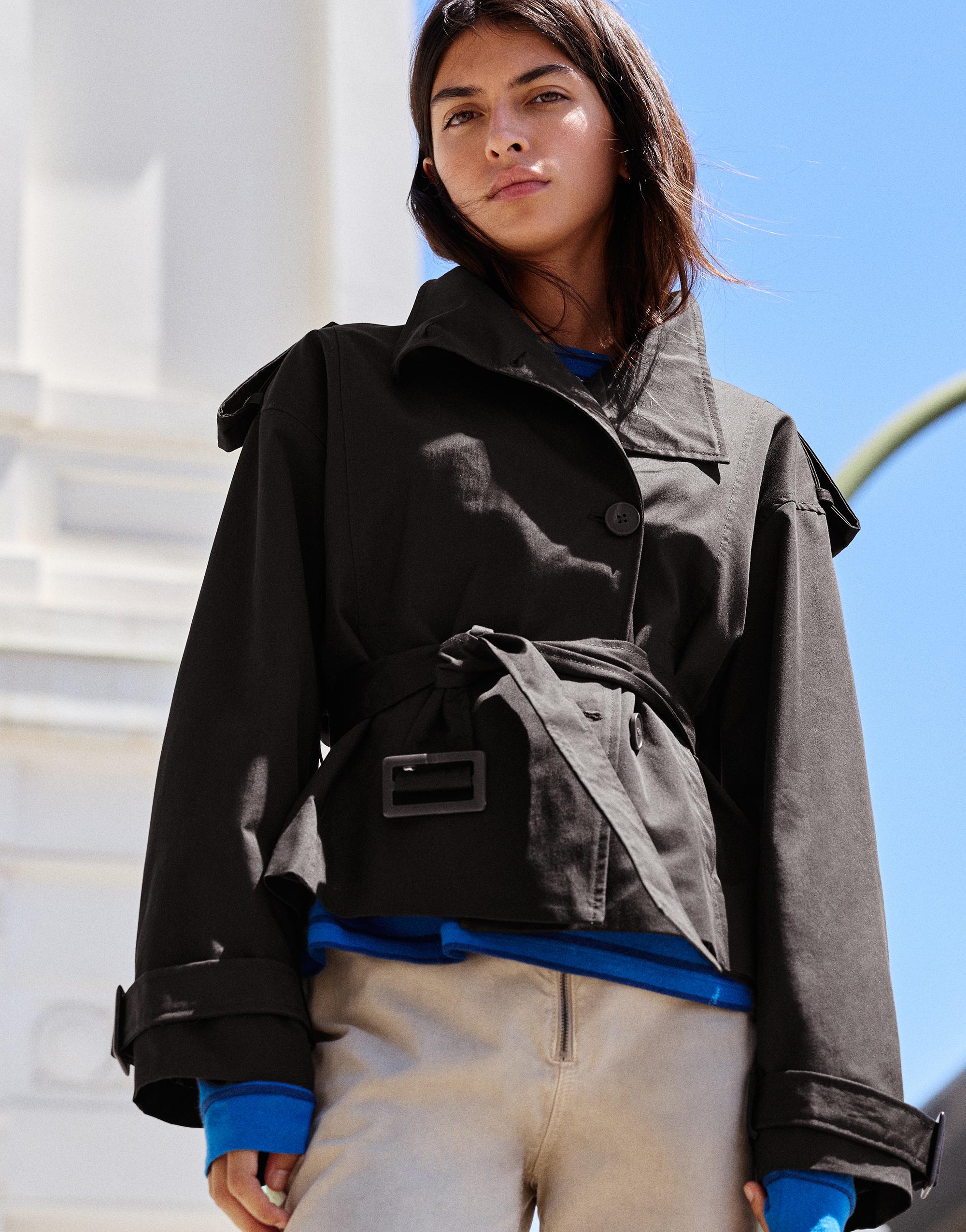 Short belted trench coat — Black