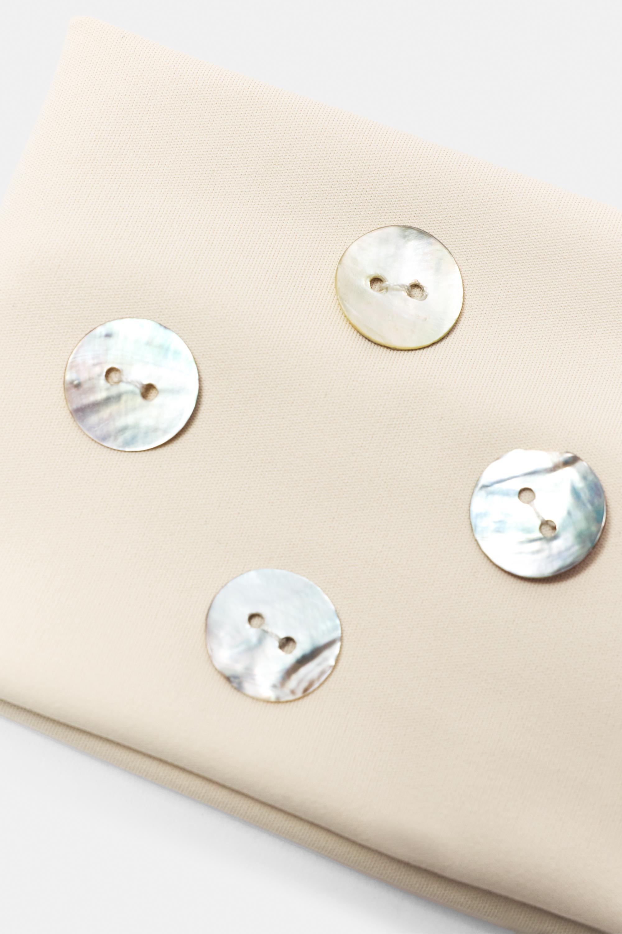 Elastic headband with buttons — Ecru