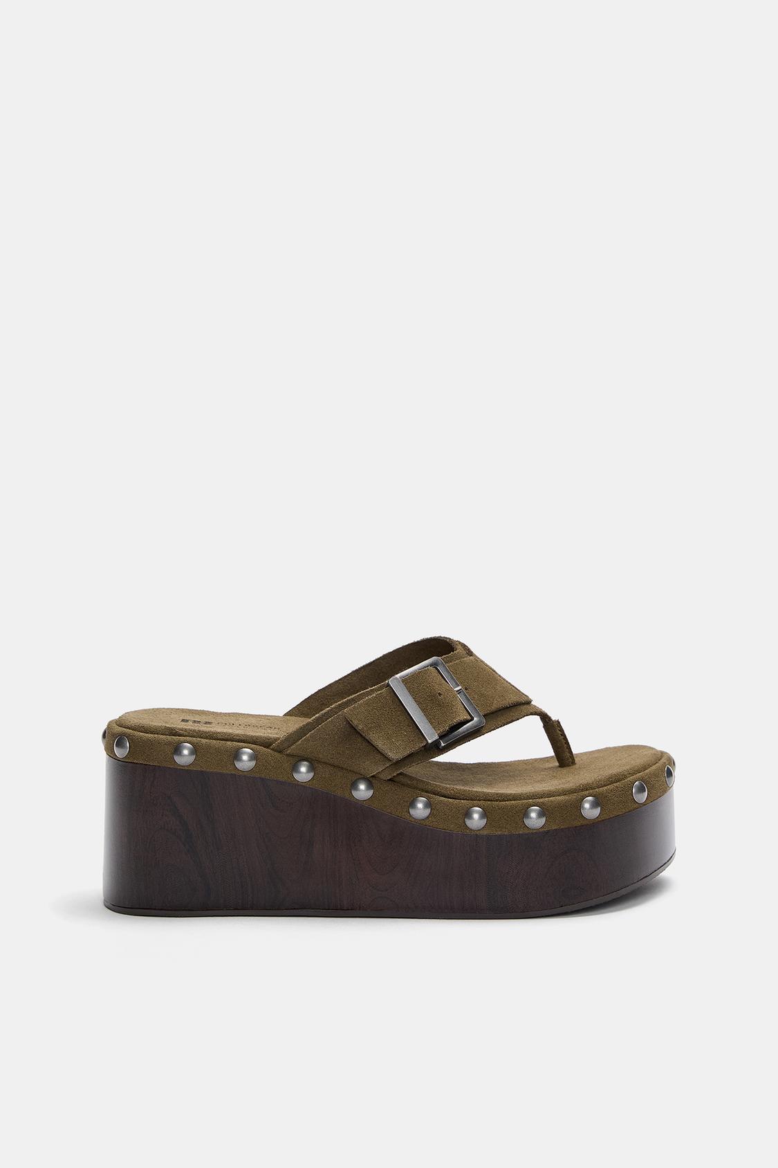 Studded leather wedge sandals PULL&BEAR