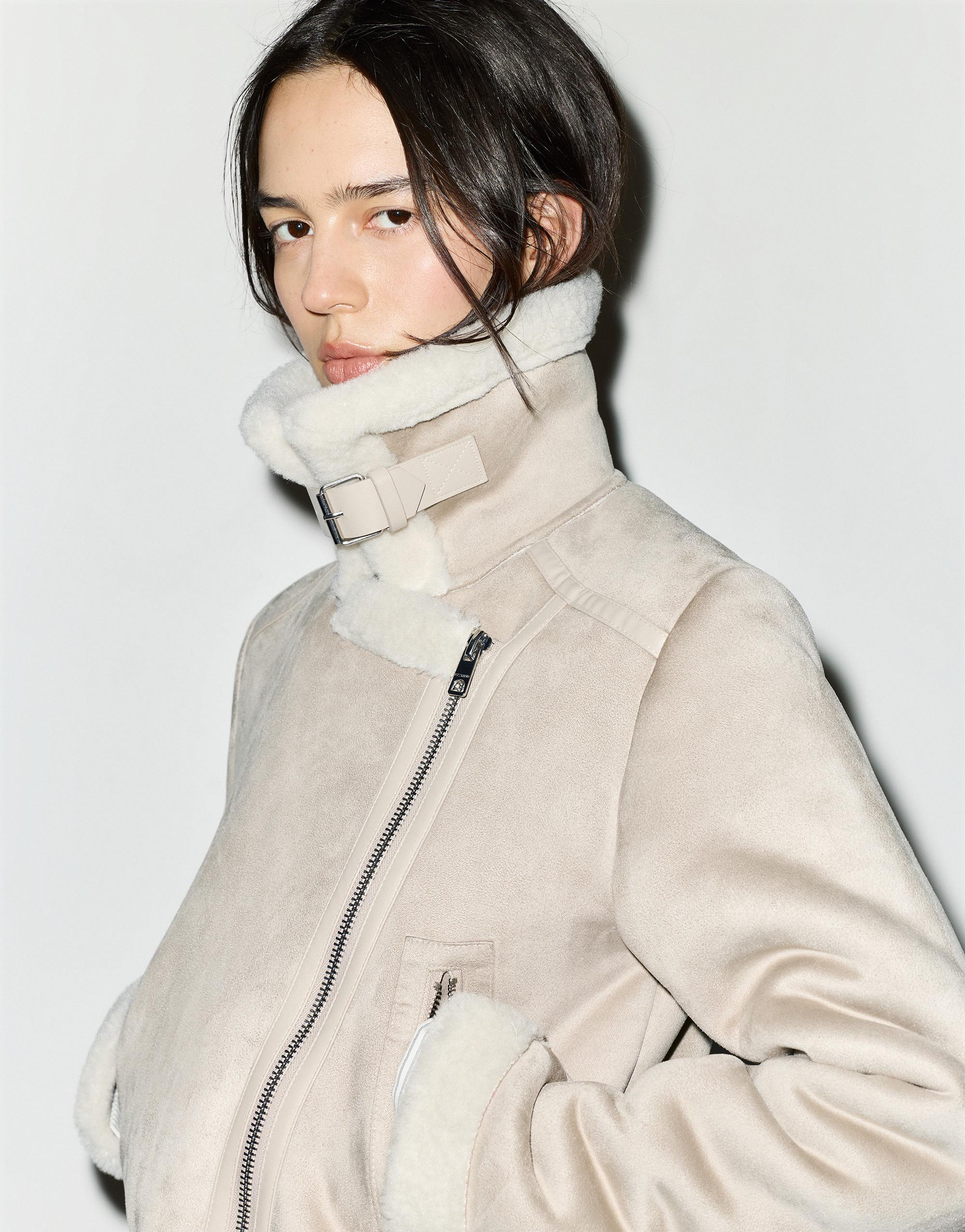 Short Reversible Jacket — Ecru