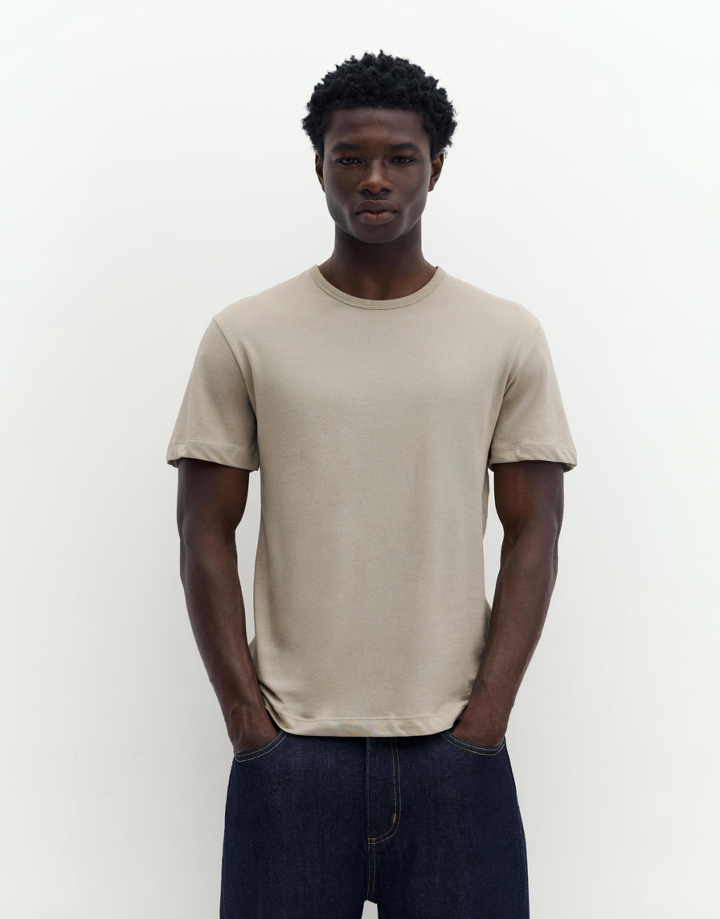 Slim fit basic T-shirt — Sand