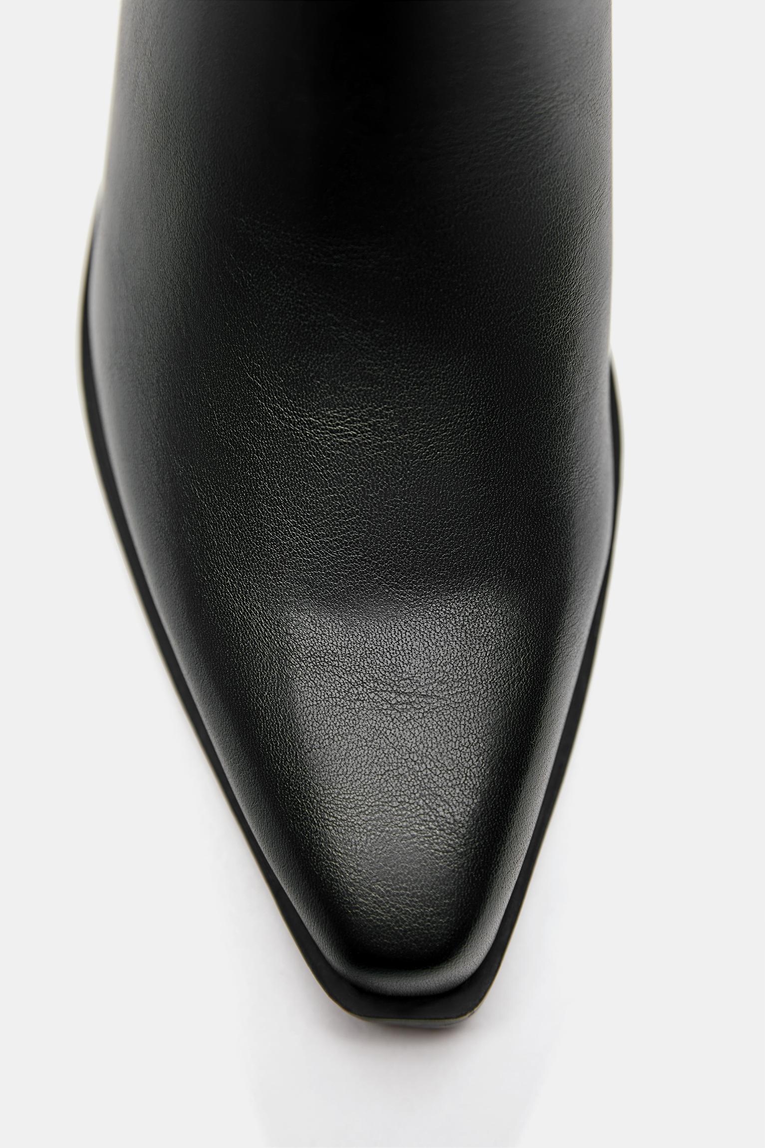 Cowboy boots — Black
