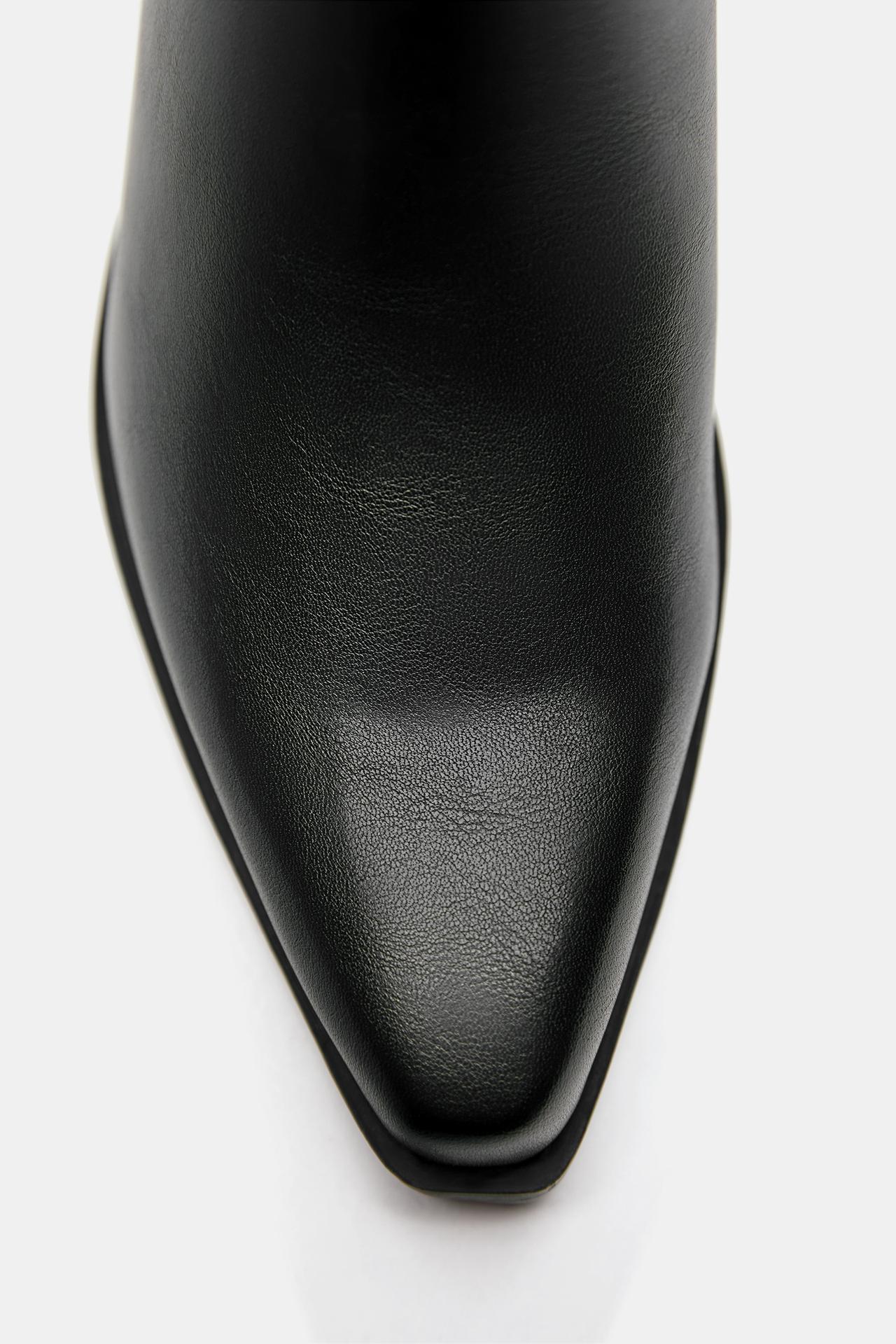 Cowboy boots — Black