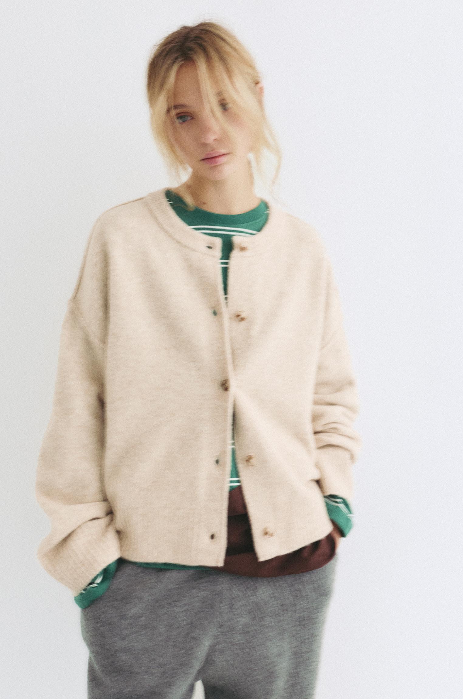 Soft knit cardigan — Sand