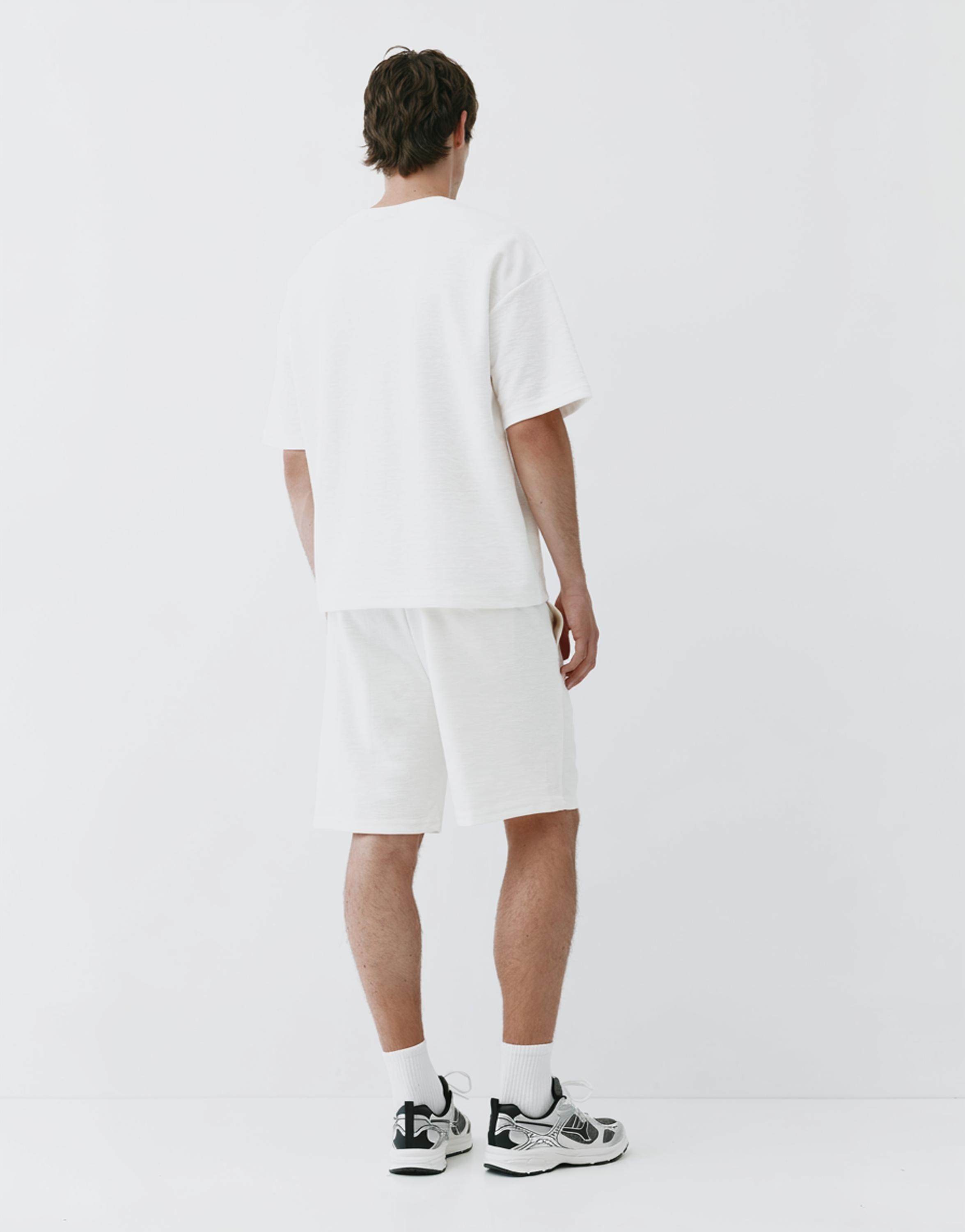 Relaxed fit Bermuda shorts — Off white