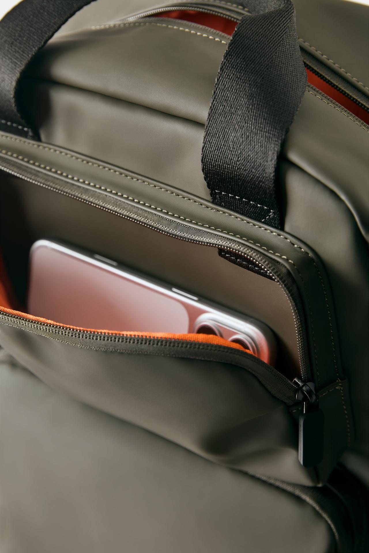 Rubberised backpack — Khaki
