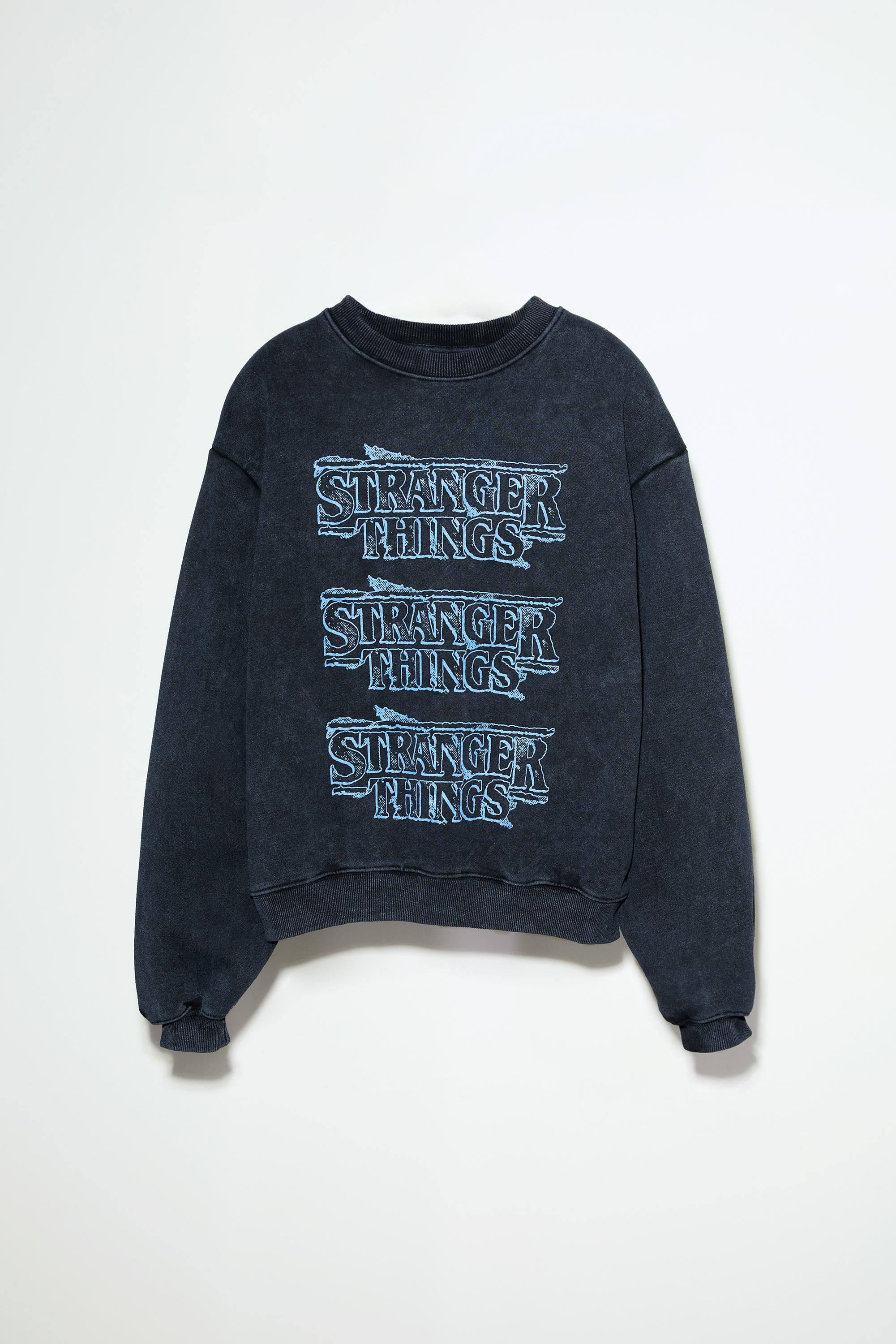 Stranger Things sweatshirt — Dark grey