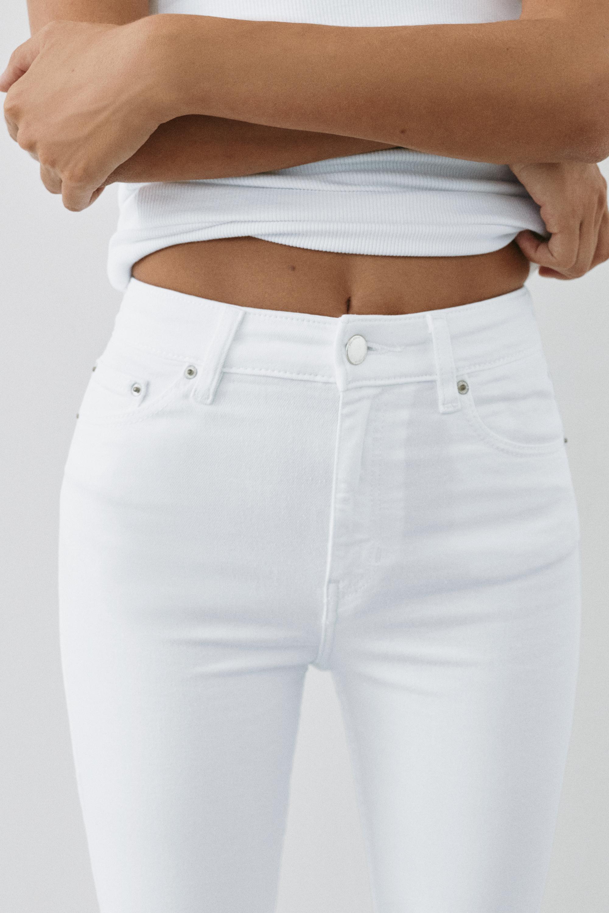 High-waist skinny jeans — Bright white