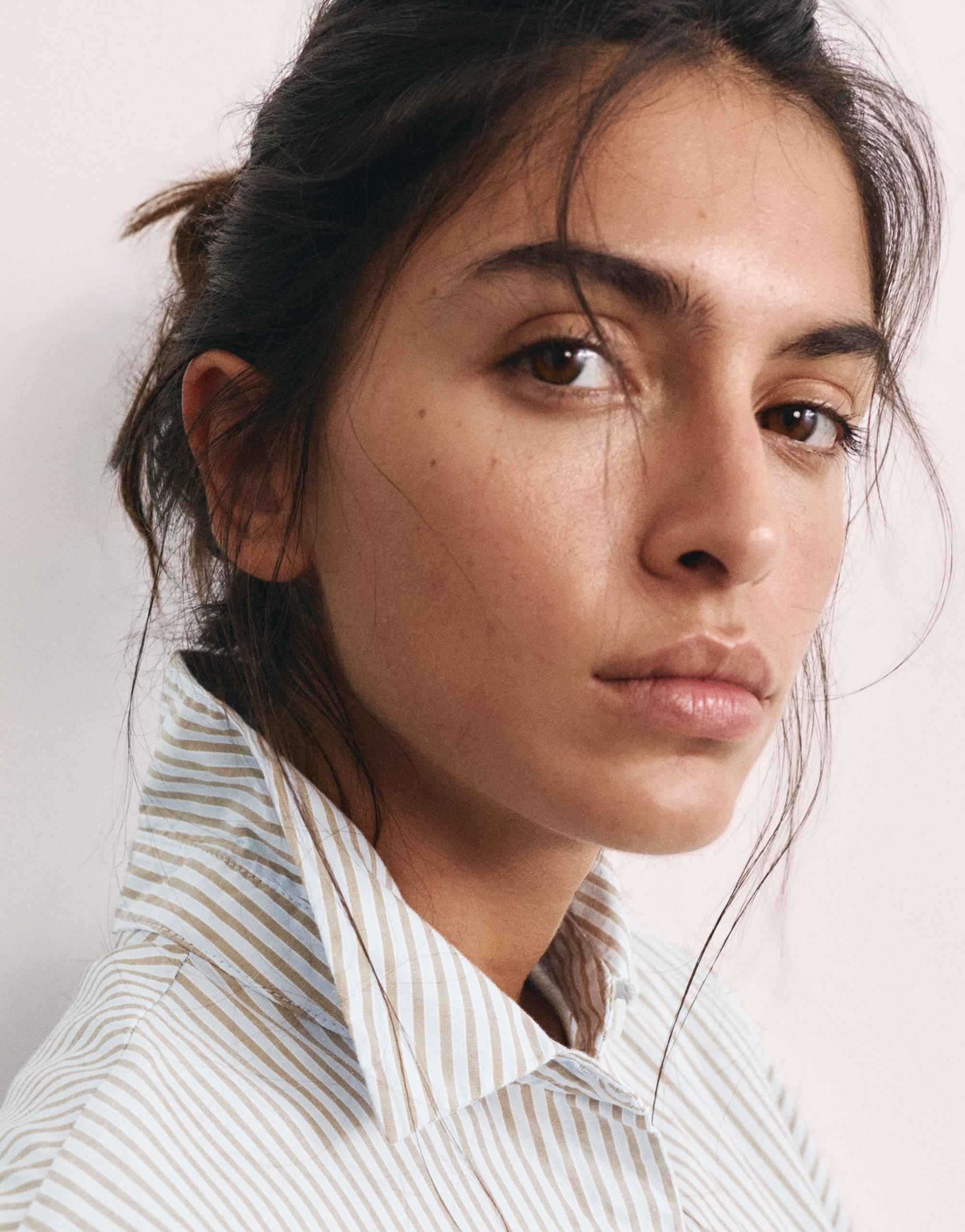 Embroidered striped shirt — Pastel blue