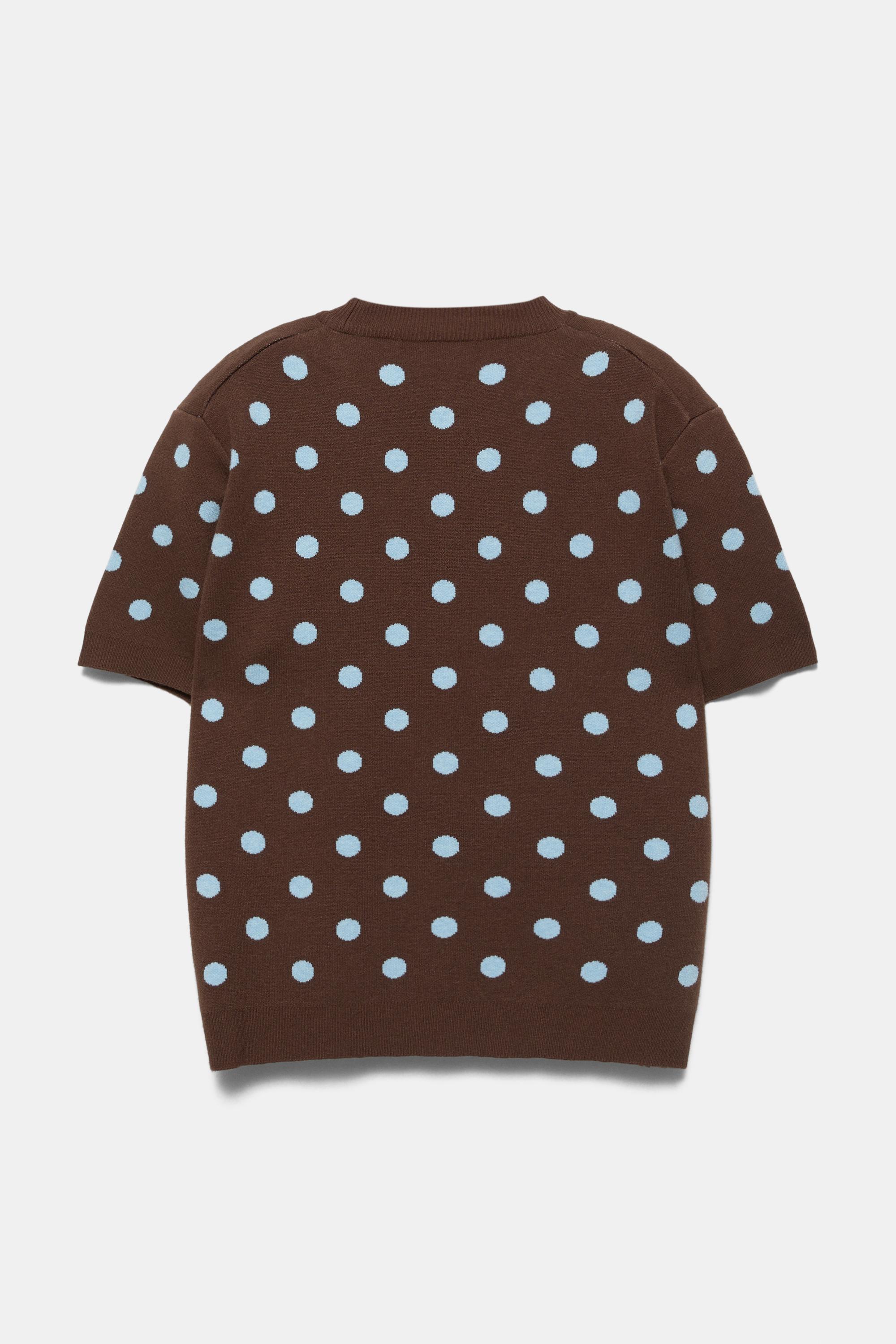 Puantiye desenli kısa kollu top