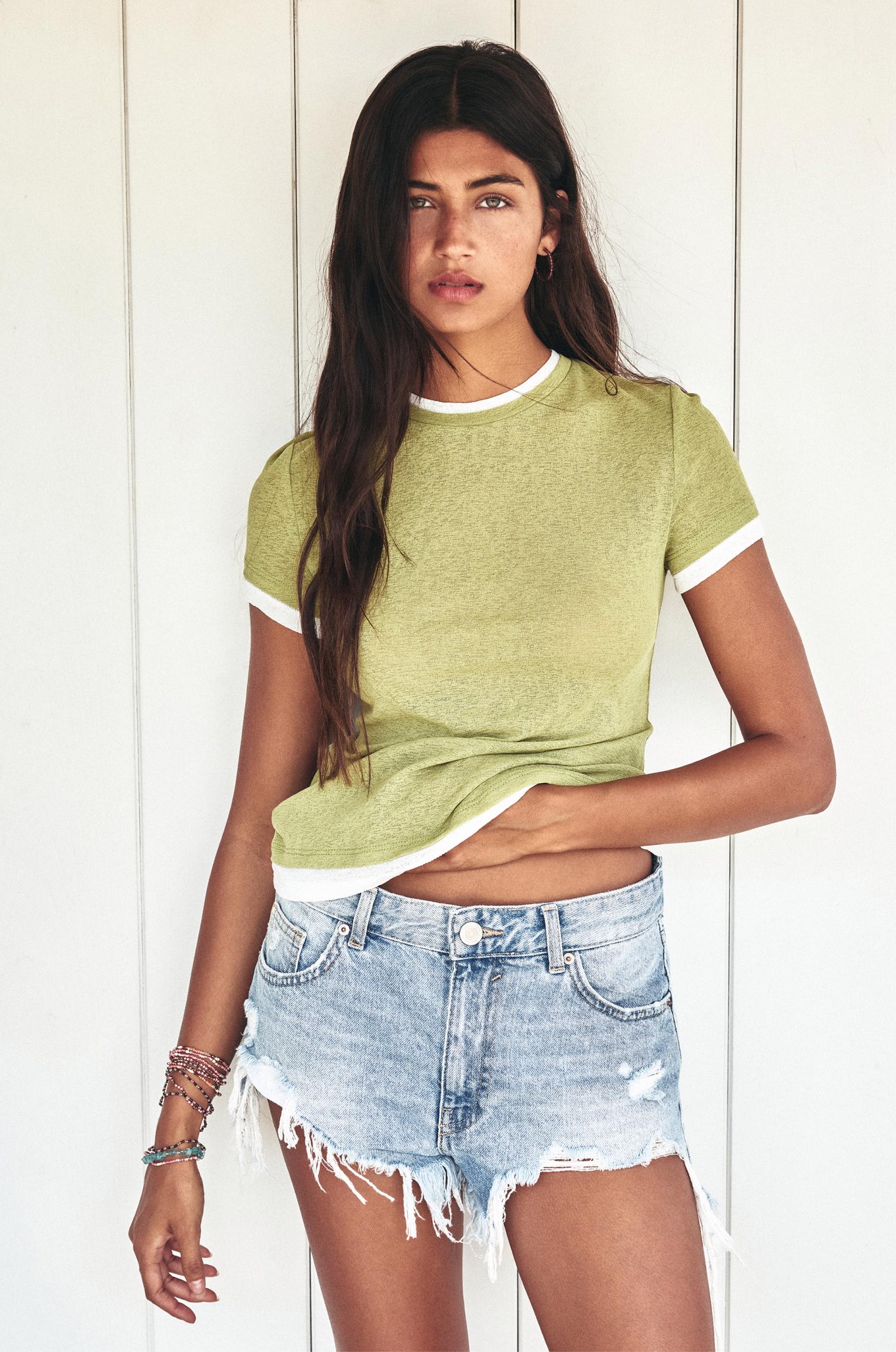 T-Shirt Dupla De Manga Curta