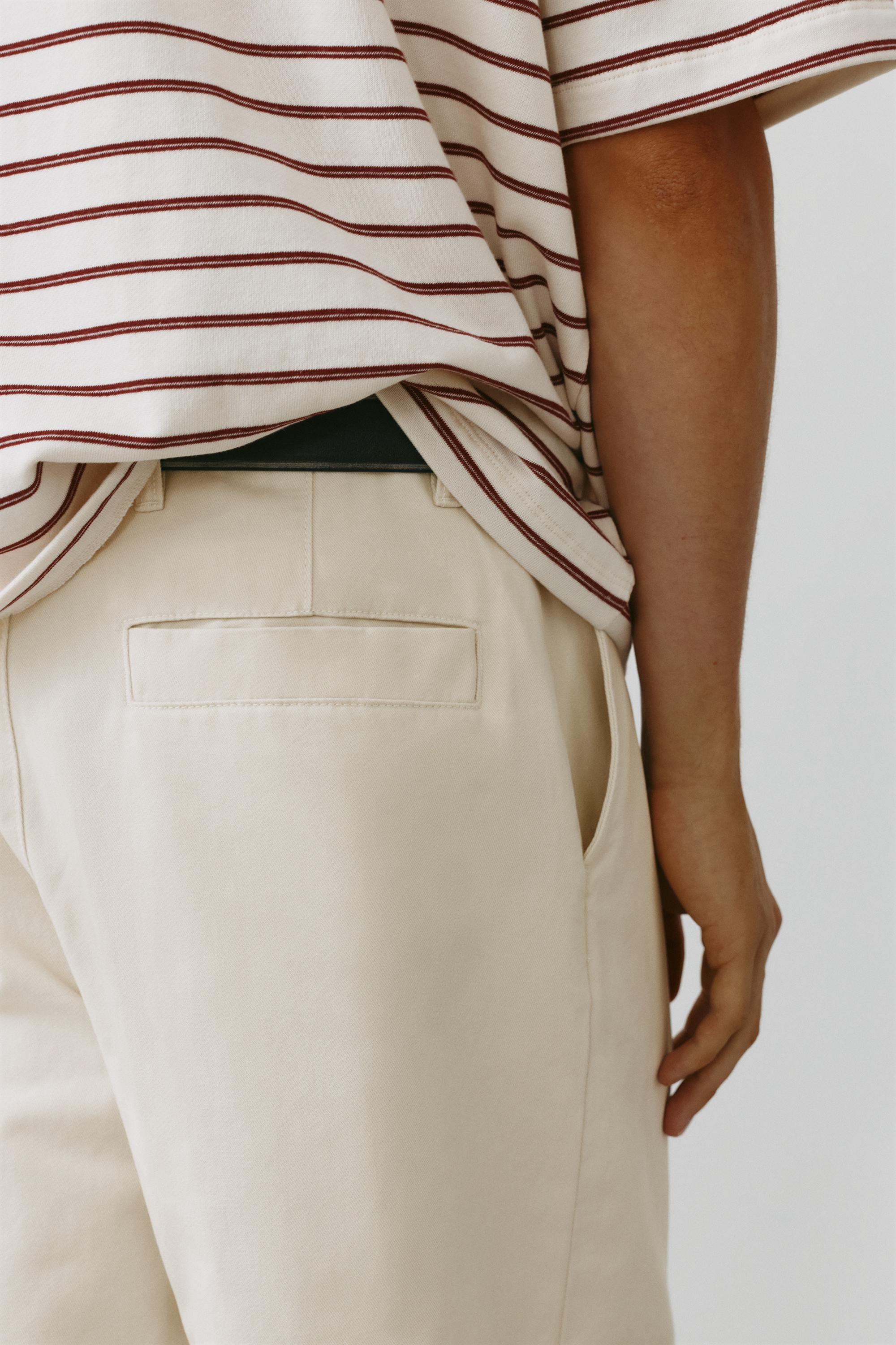 Baggy darted chinos — Off white