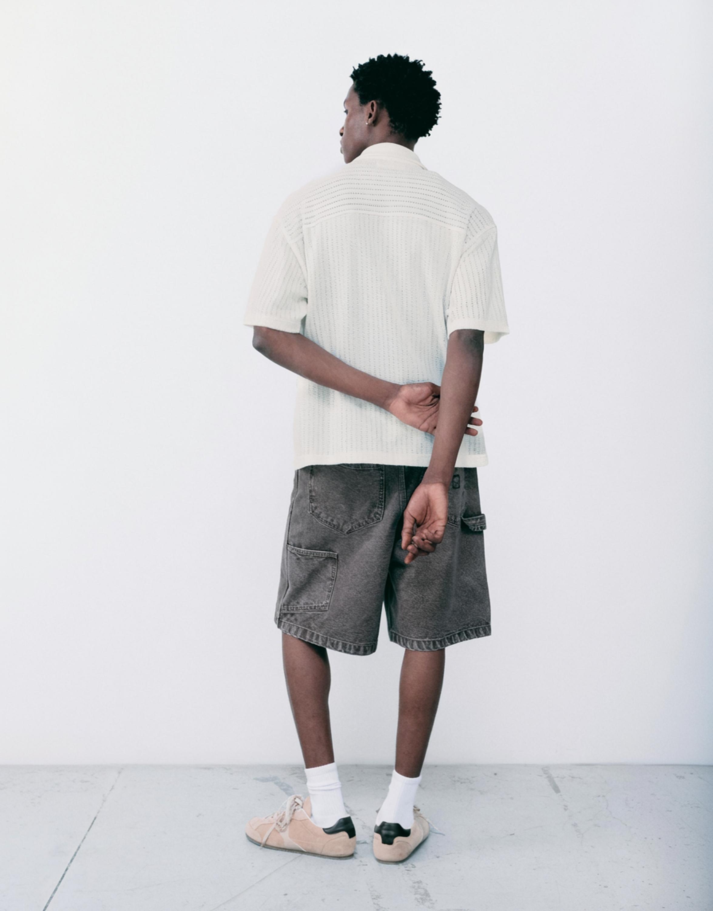 Short sleeve cutwork shirt — White tones
