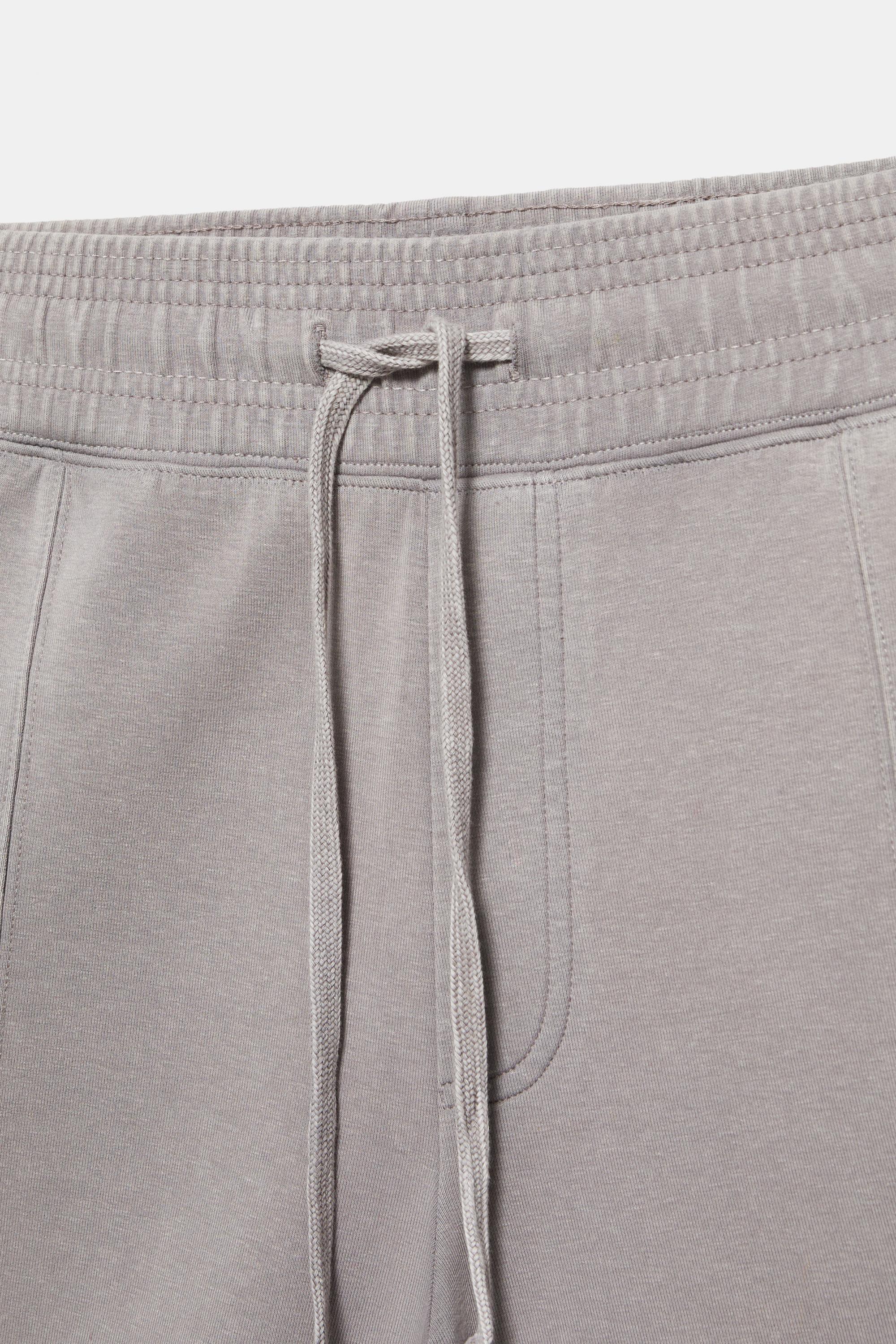 Interlock jogger Bermuda shorts — Grey marl