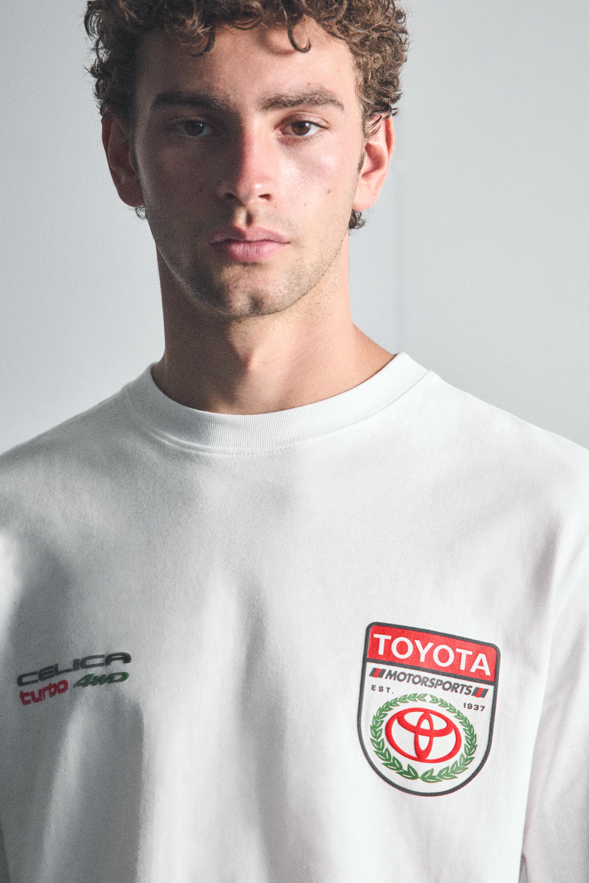 Regular fit Toyota T-shirt — Off white