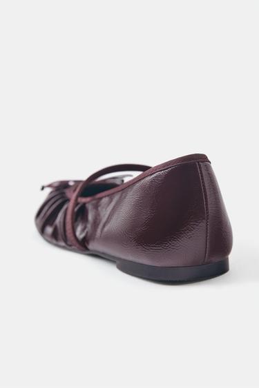 Gathered ballerina pumps — Maroon 5