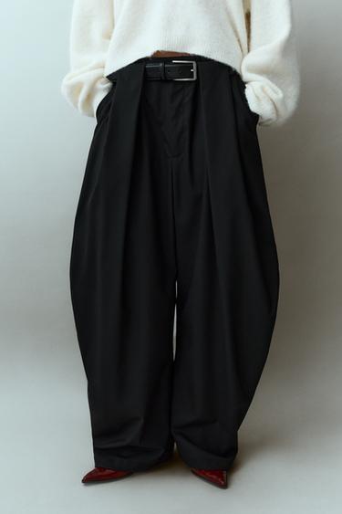High-waist barrel trousers with pleats and belt — Black 3