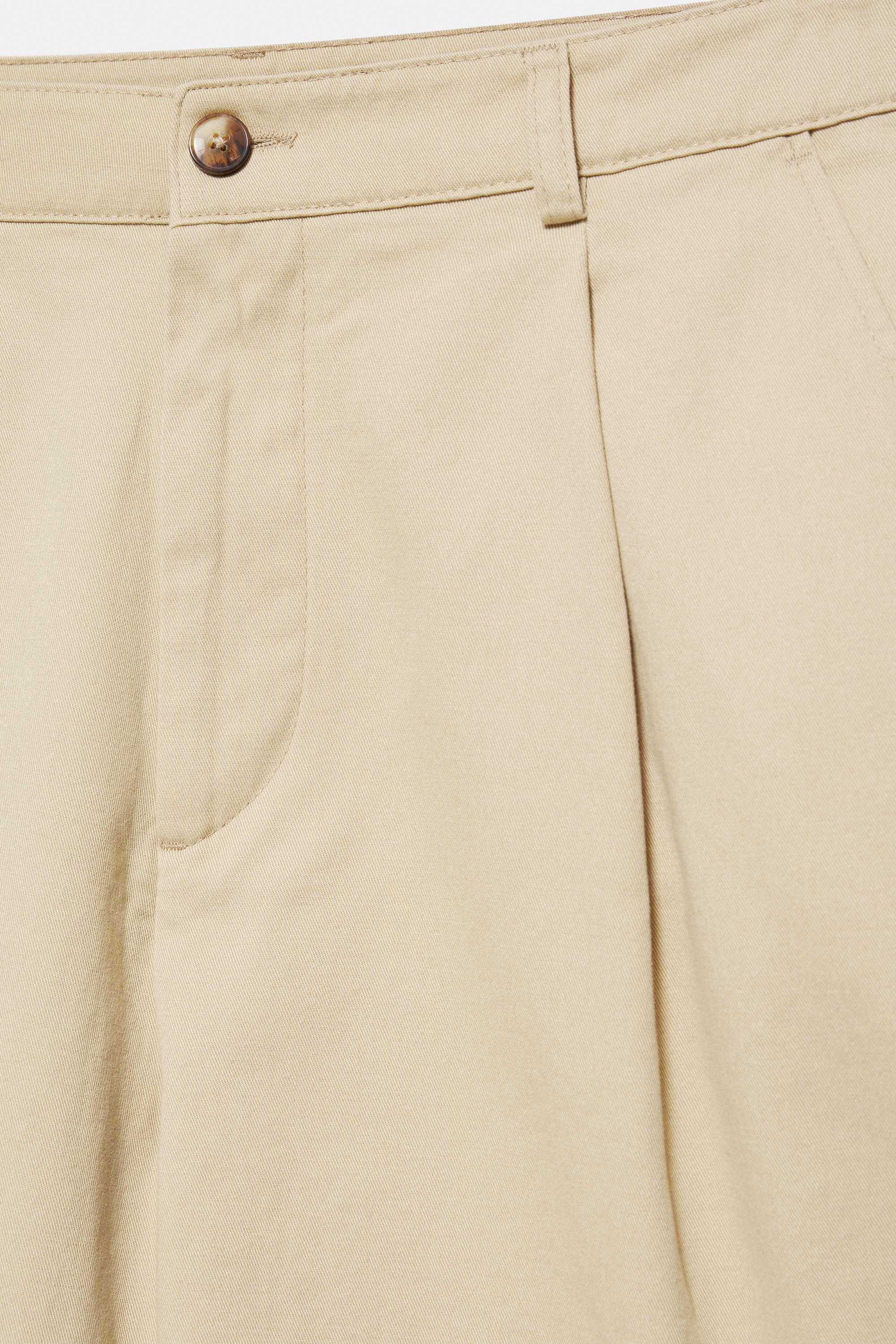 Darted Bermuda shorts — Beige
