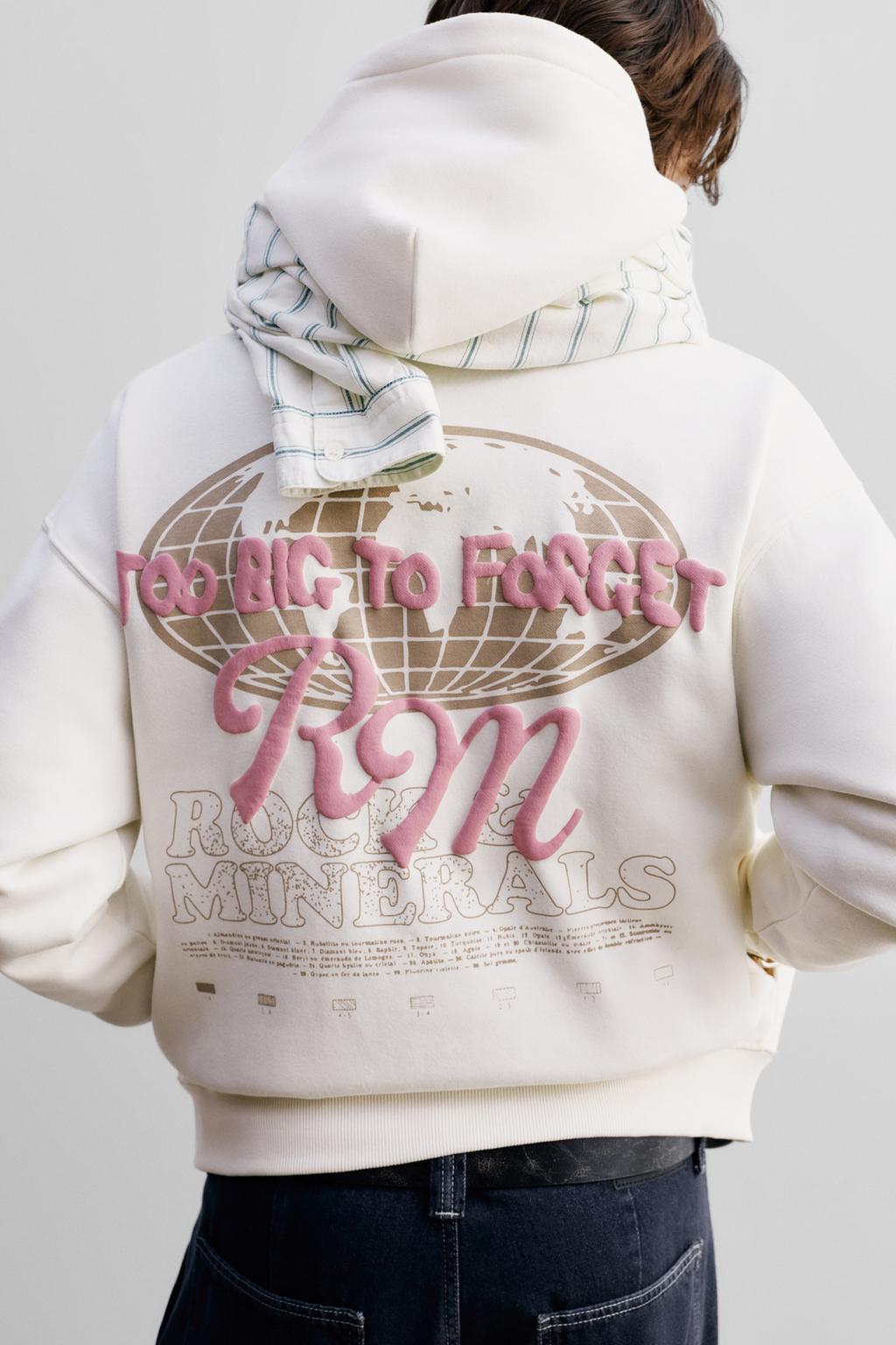 Sweat à capuche zippé à motifs pull&bear - Main Image