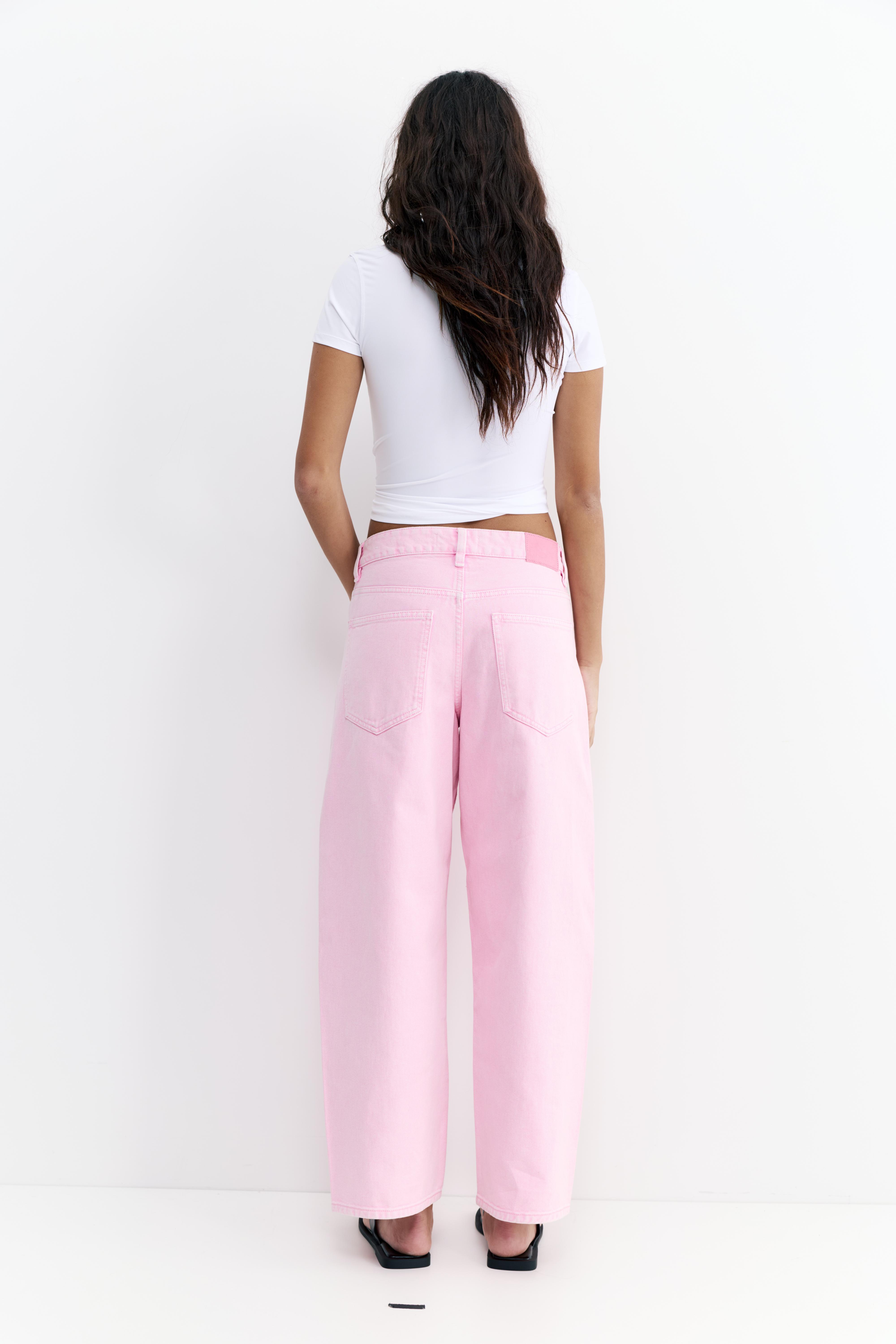 Pink barrel jeans — Pink