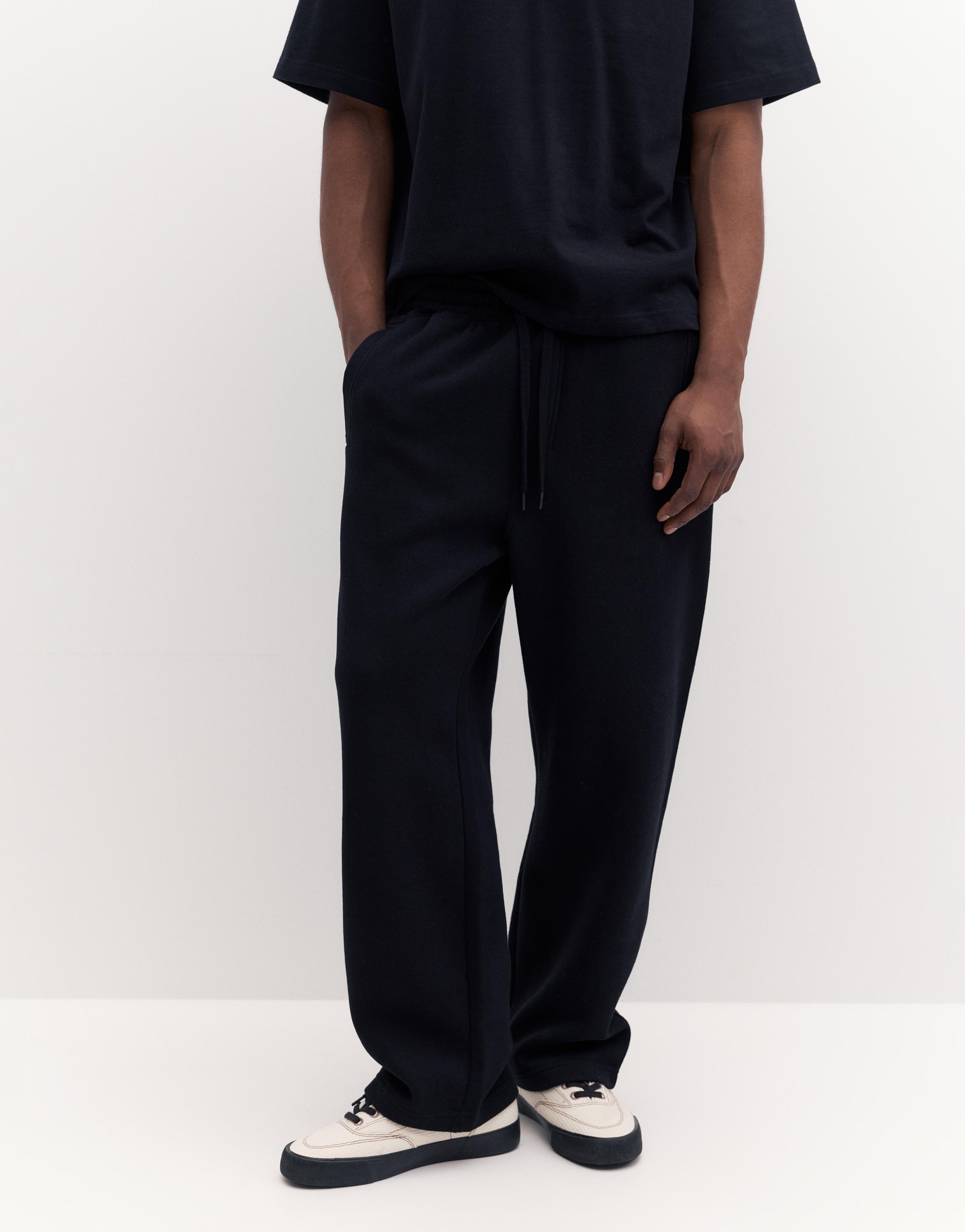 Basic baggy tracksuit bottoms — Black