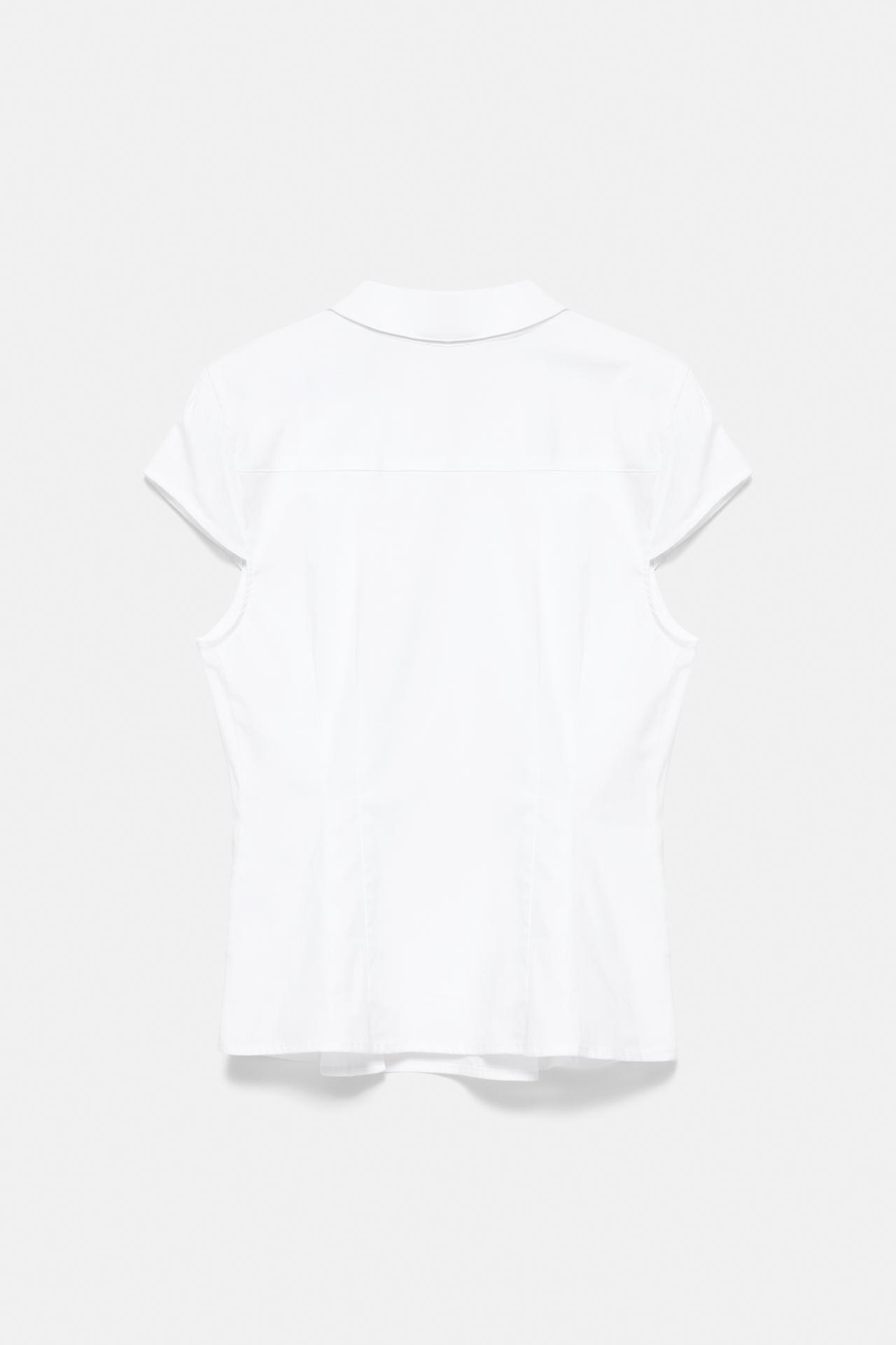 White Peter Pan collar shirt — White