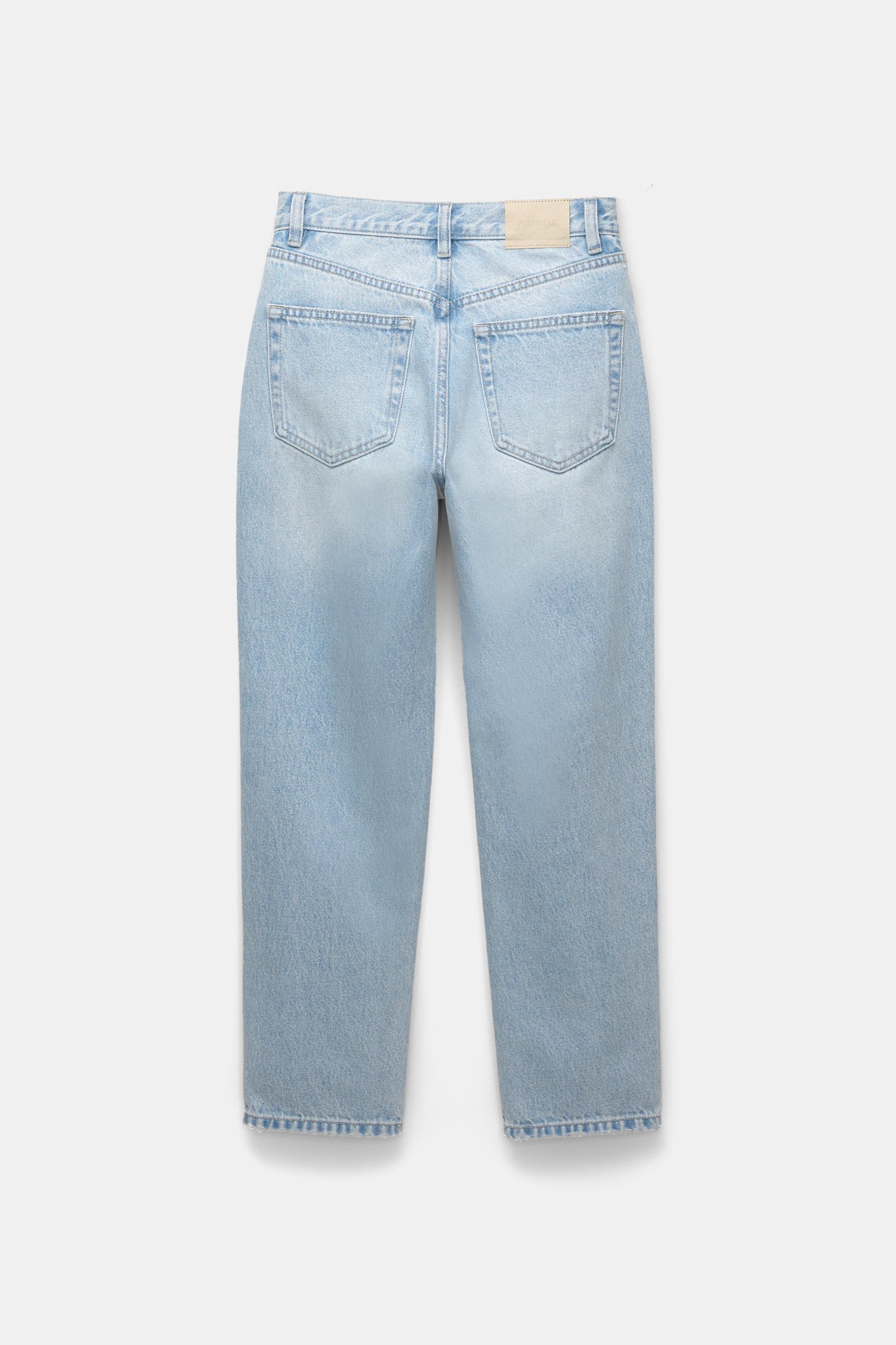 High-waist mom jeans — Pale blue