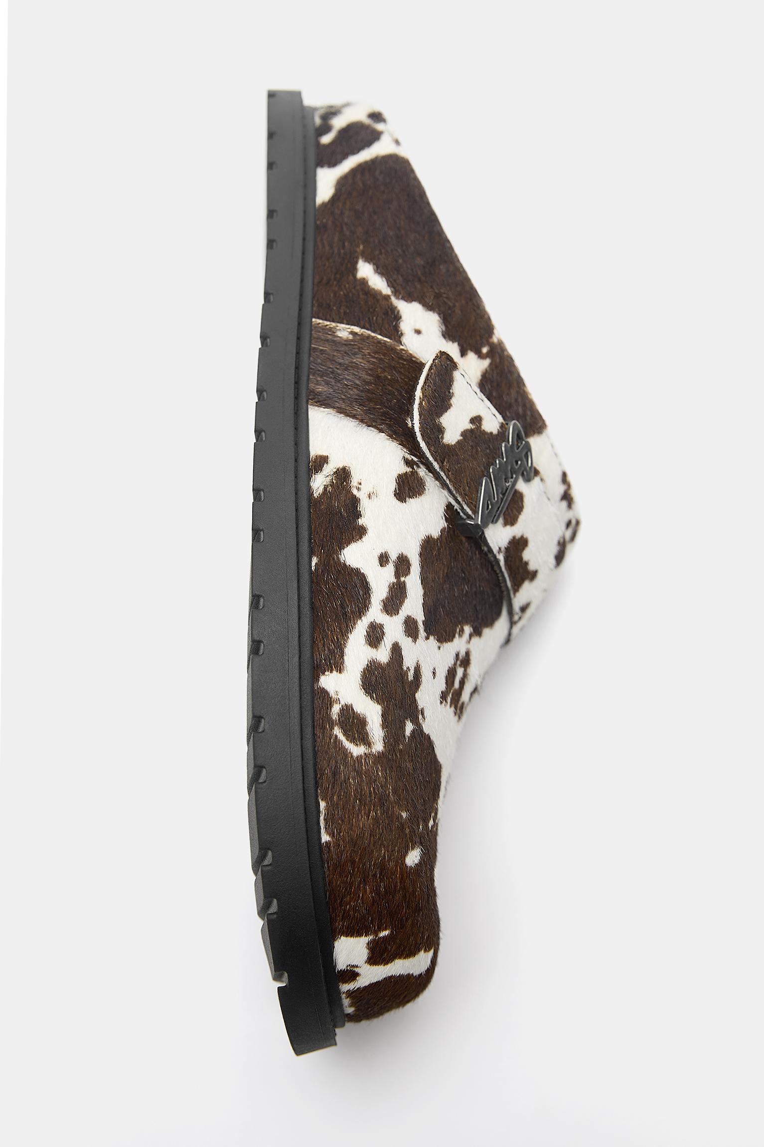 STWD cow print leather clogs — Brown