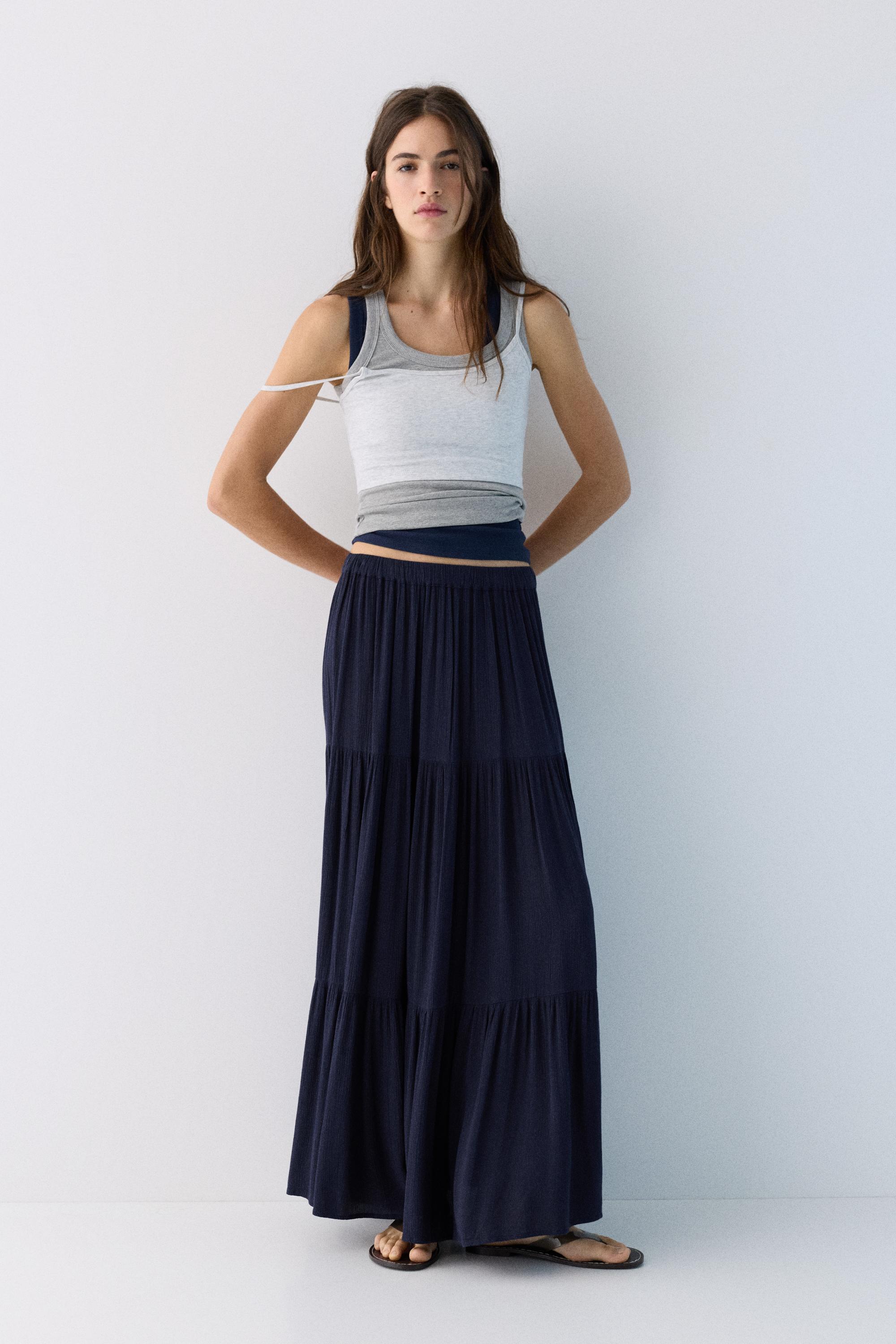 Flowy paneled midi skirt — Navy