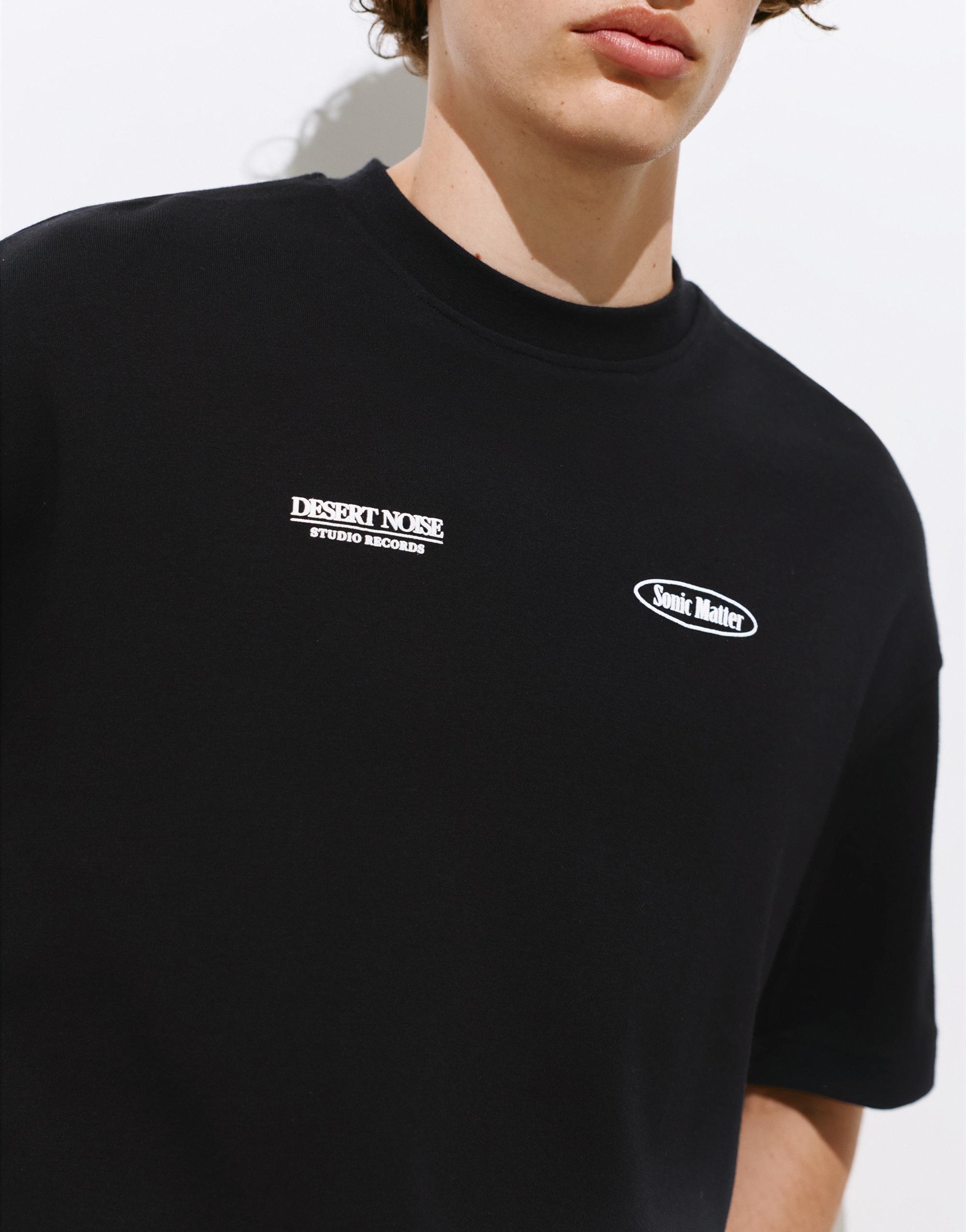 Oversize graphic T-shirt — Black