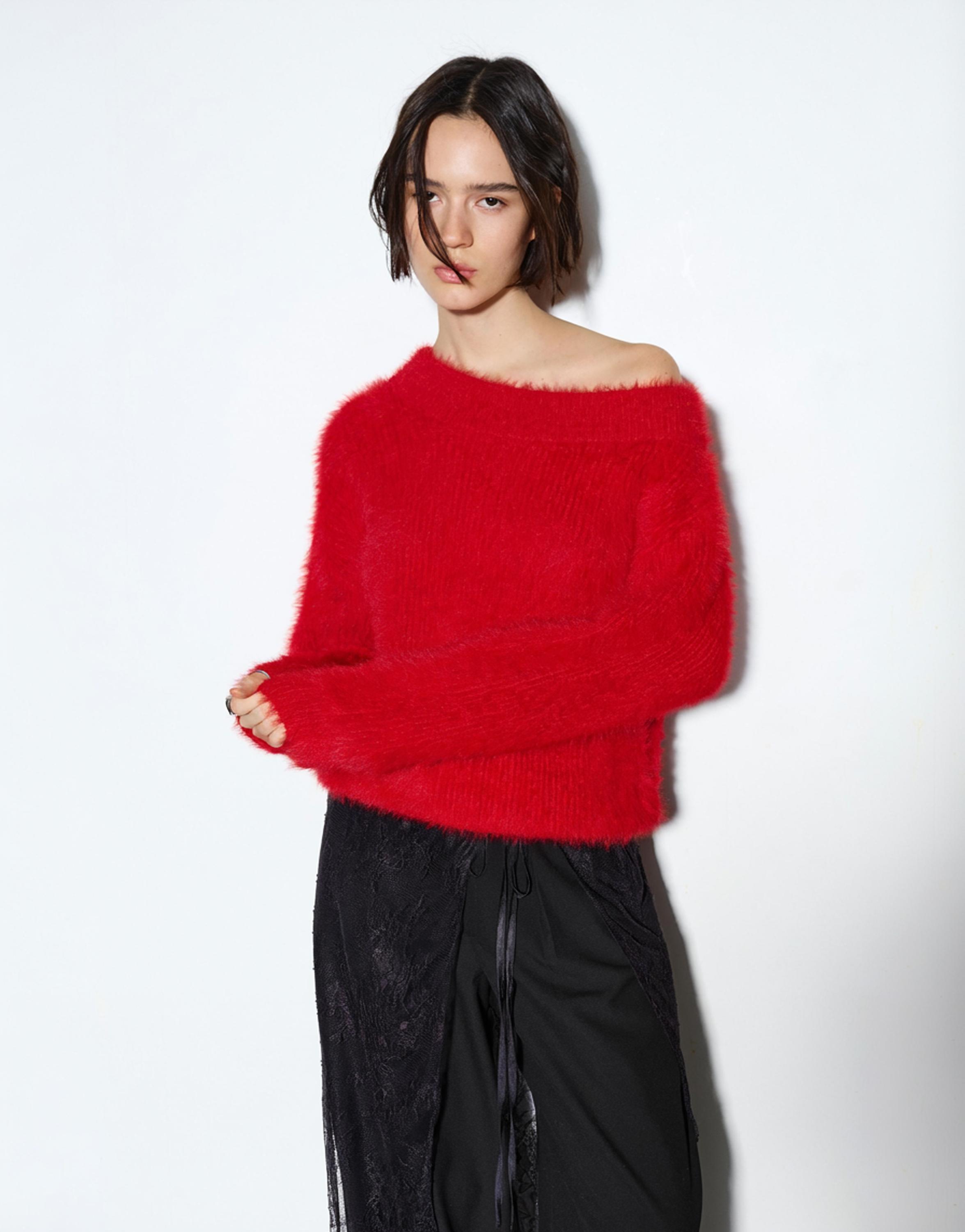 Asymmetric faux fur sweater — Red