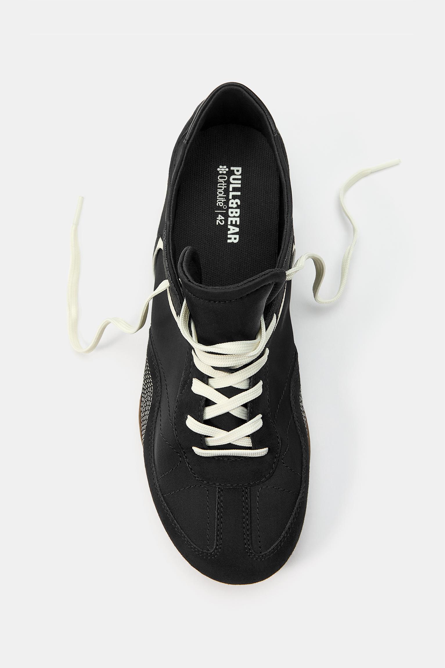 Trainers — Black