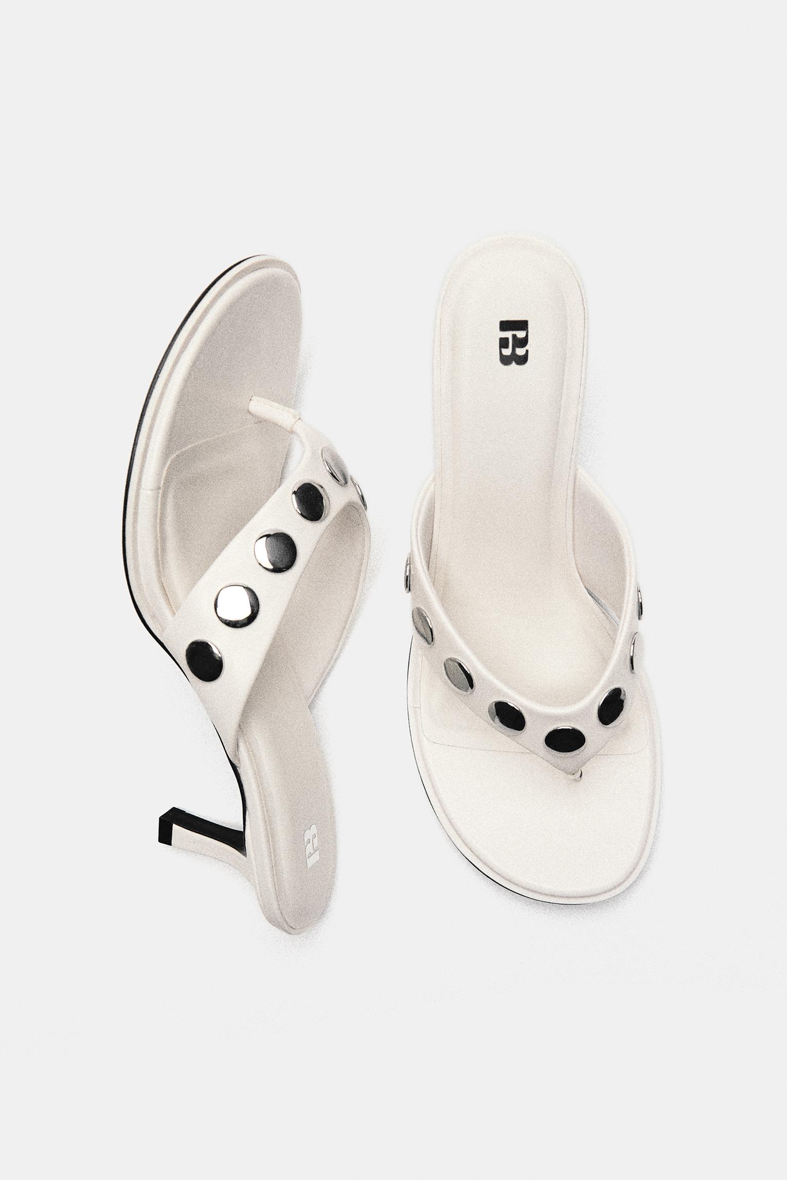 Heeled sandals with studs — White