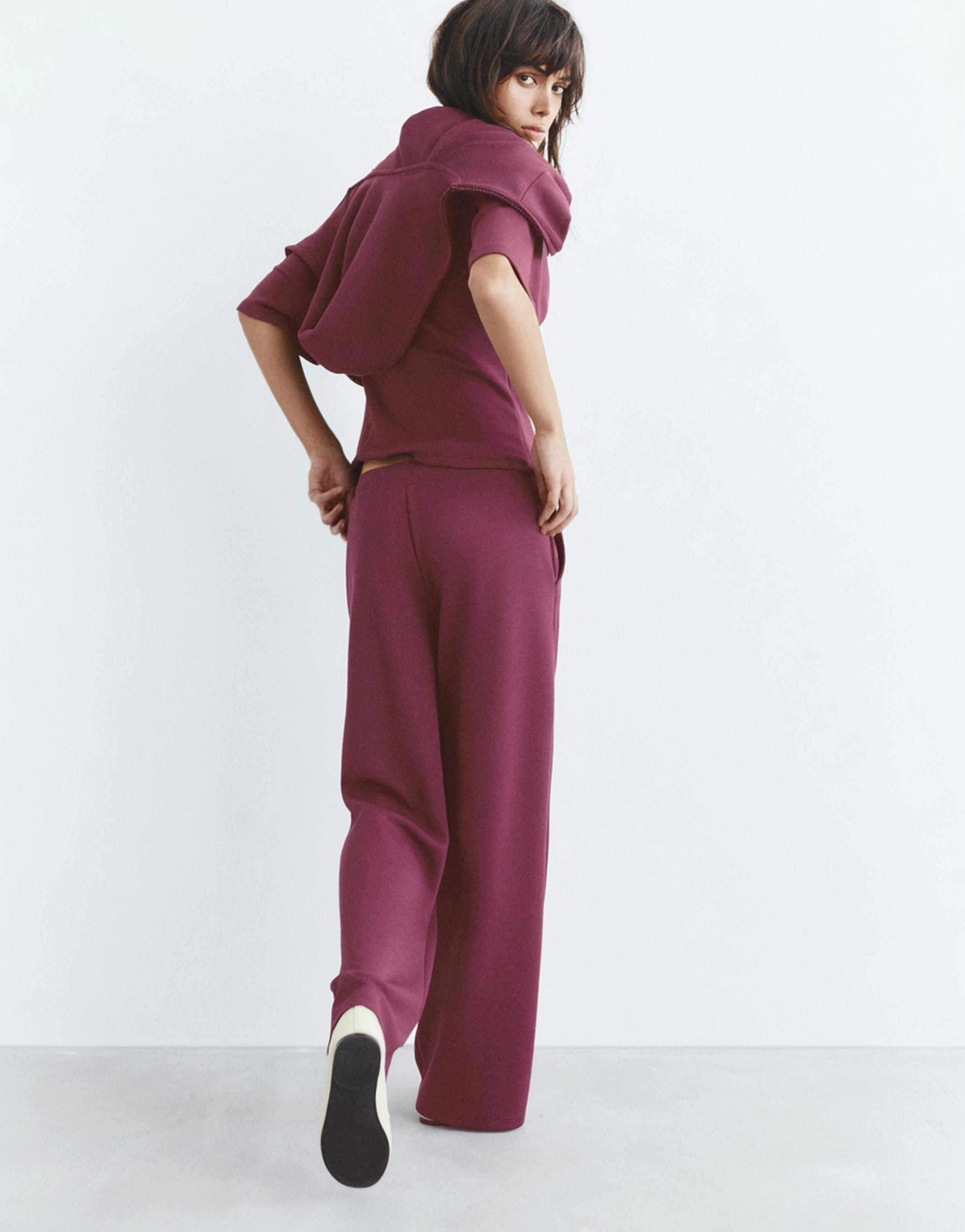 Yumuşak dokunuşlu geniş paça pantolon - Görsel 39