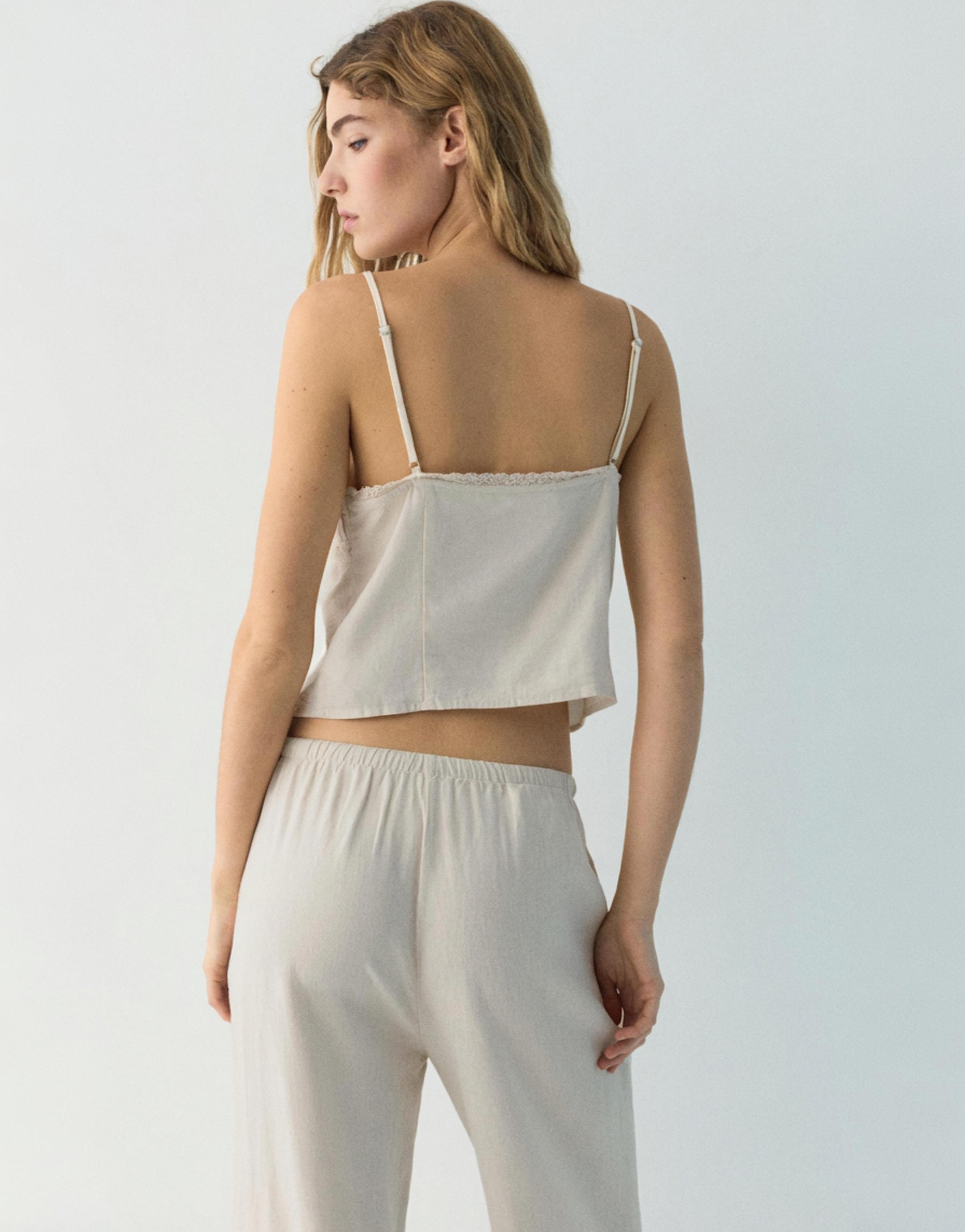 Kısa dantelli askılı top - Görsel 6