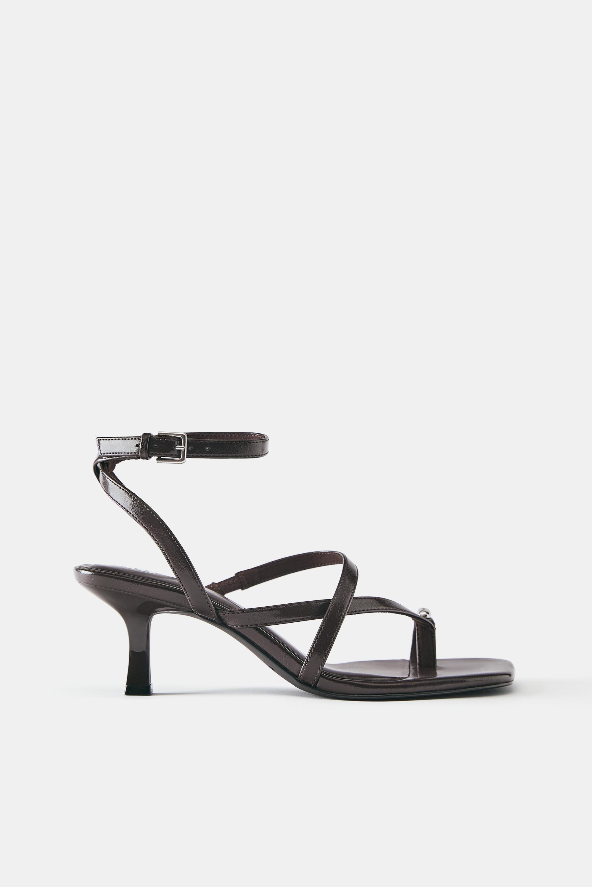 Heeled sandals with strap detail — Brown