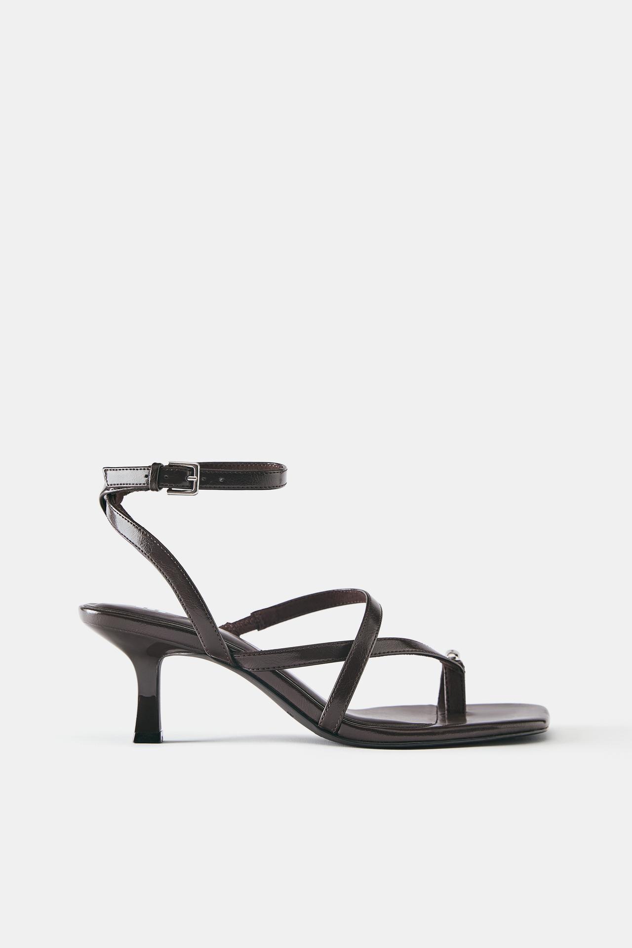 Heeled sandals with strap detail — Brown