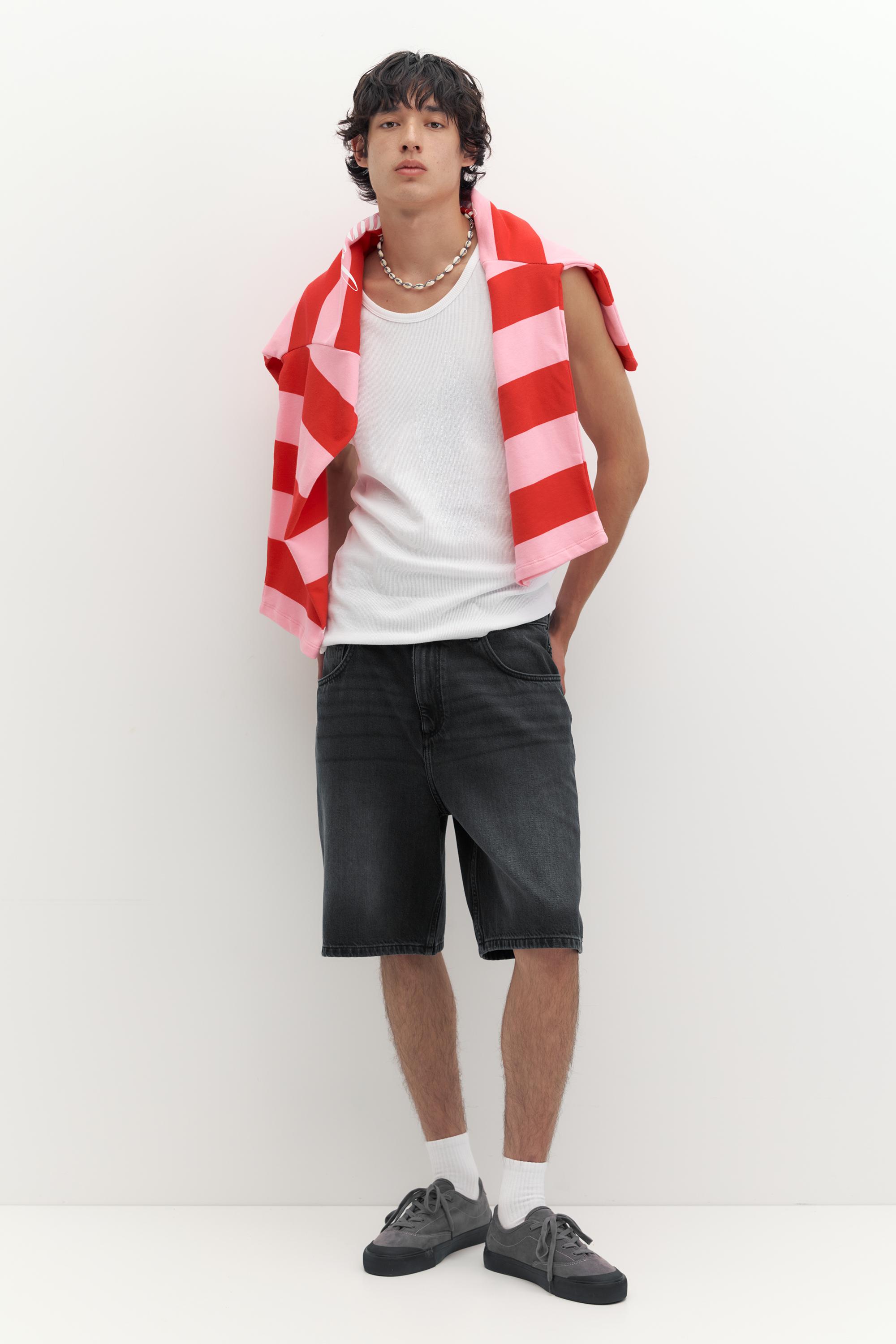 Baggy denim Bermuda shorts — Faded black