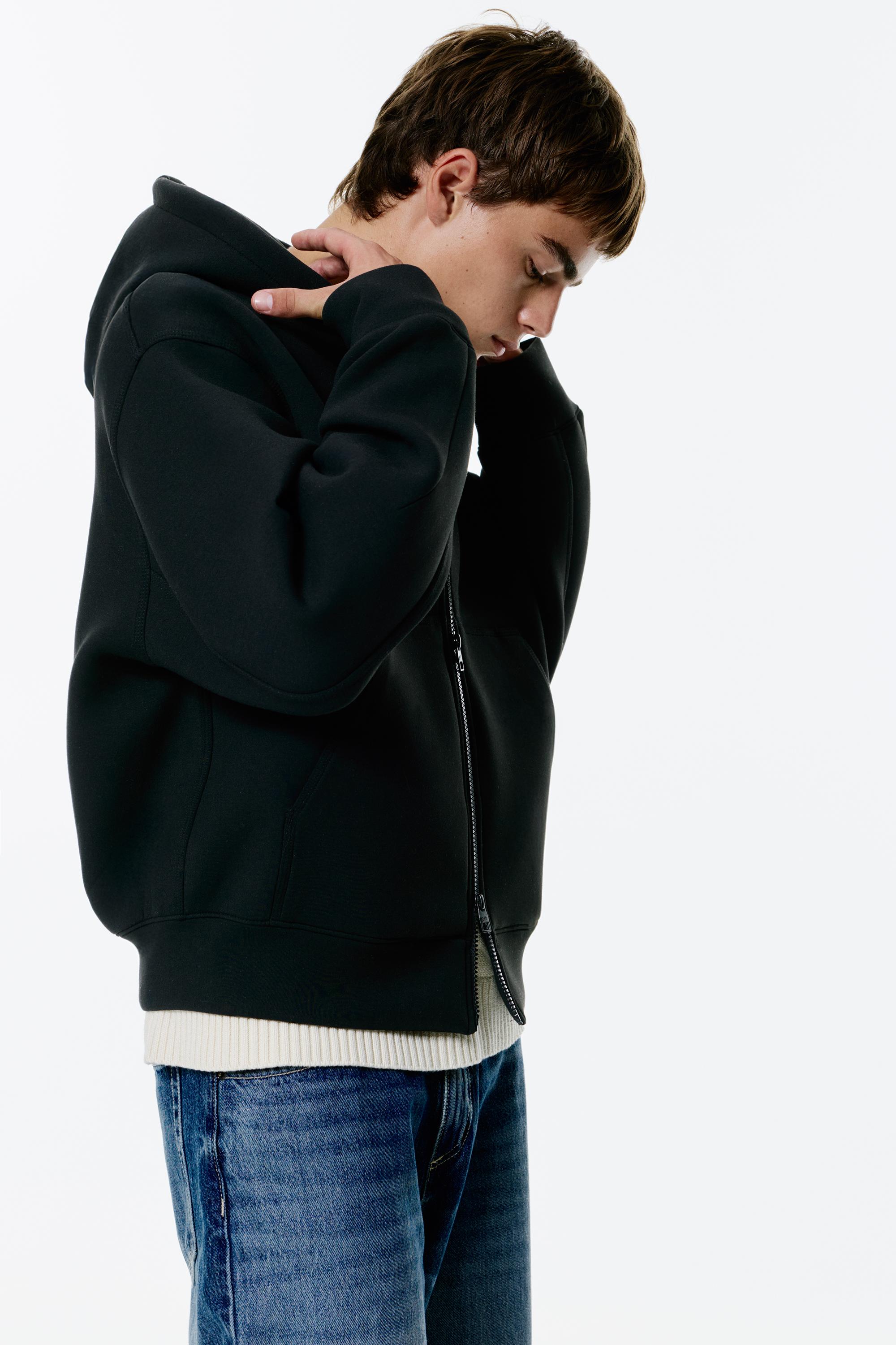 Sentetik kauçuk kumaş görünümlü kapüşonlu sweatshirt - Görsel 19