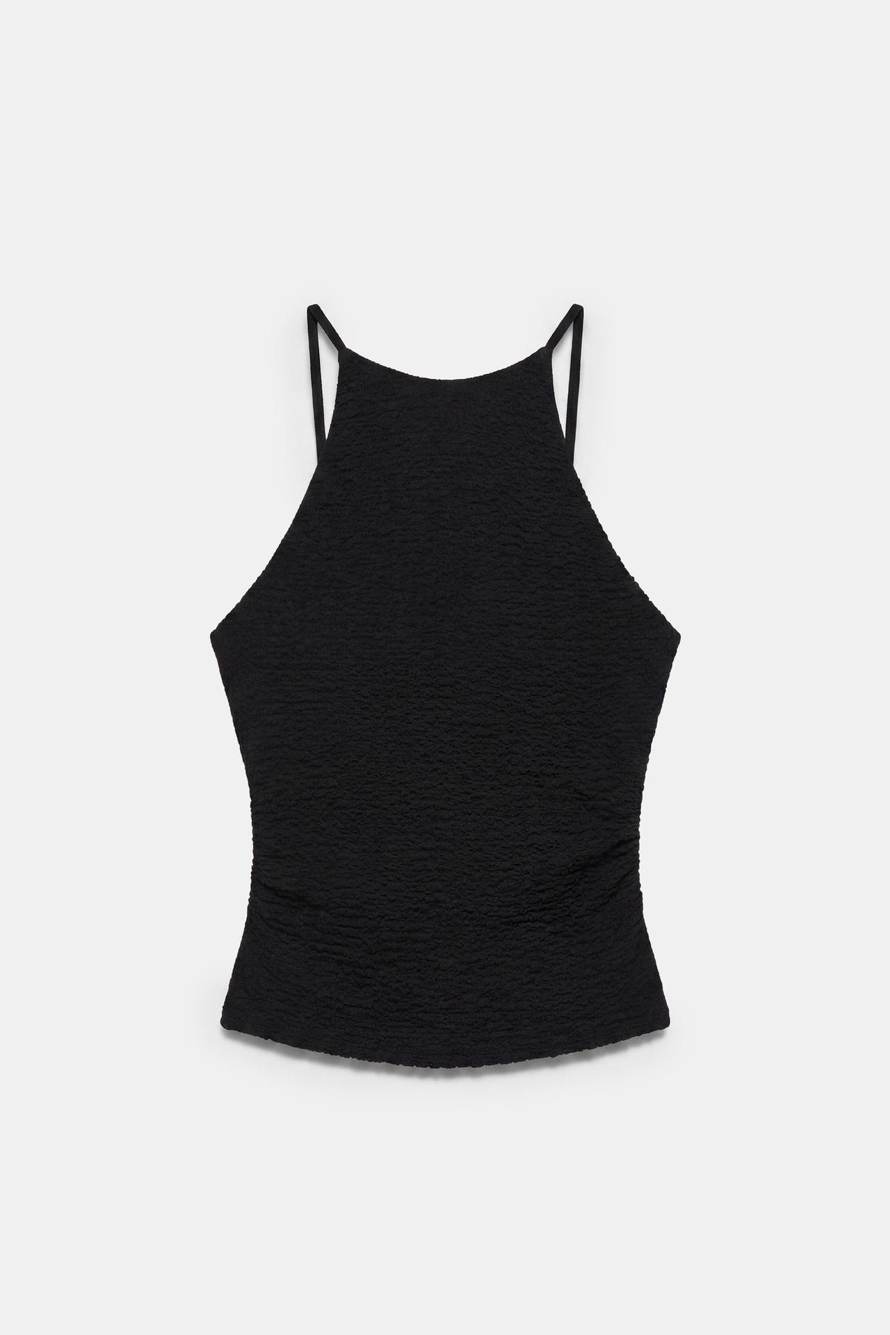 Textured halter top — Black