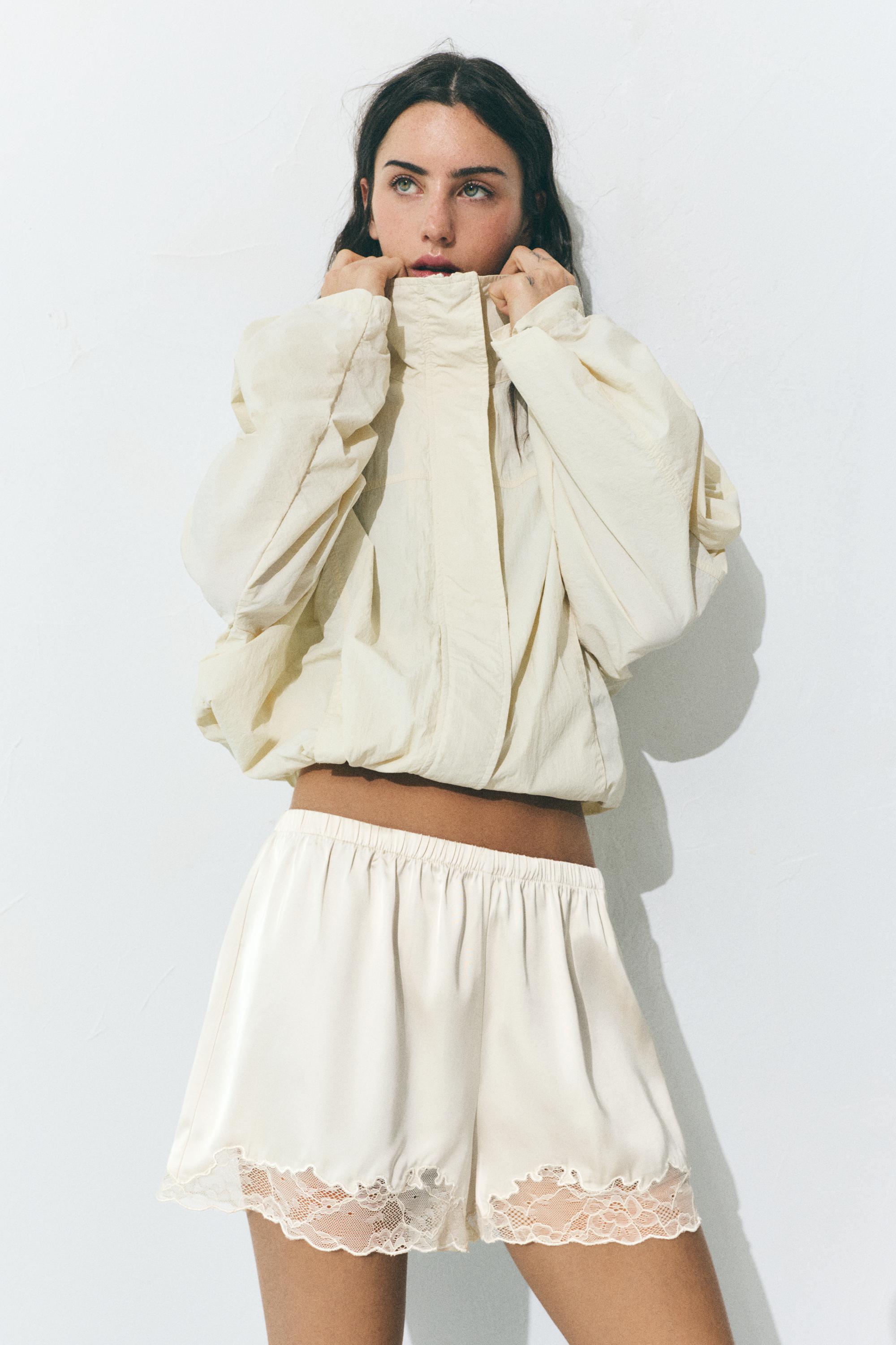 Satin lace cami shorts — Ecru