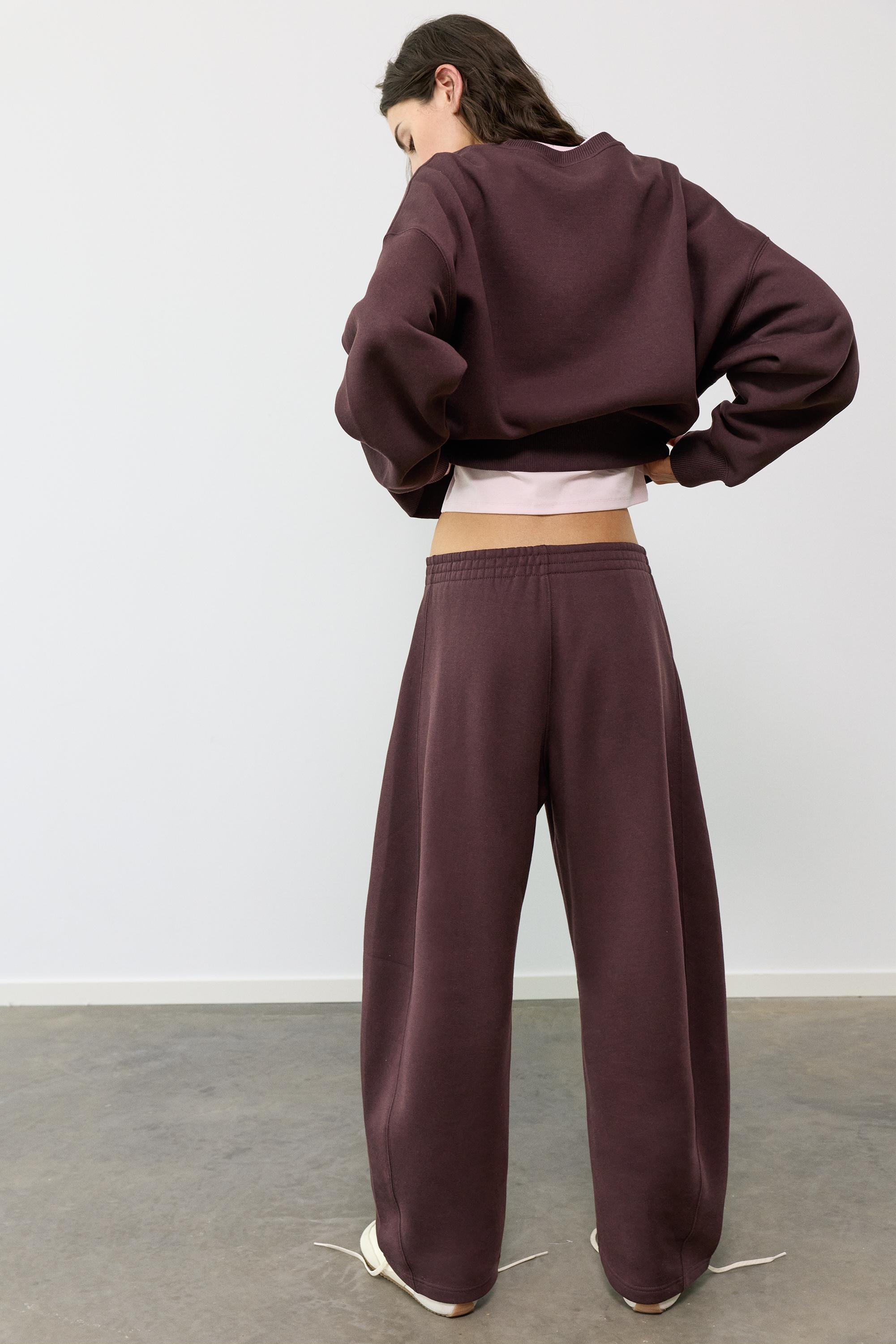Round neck sweatshirt — Brown