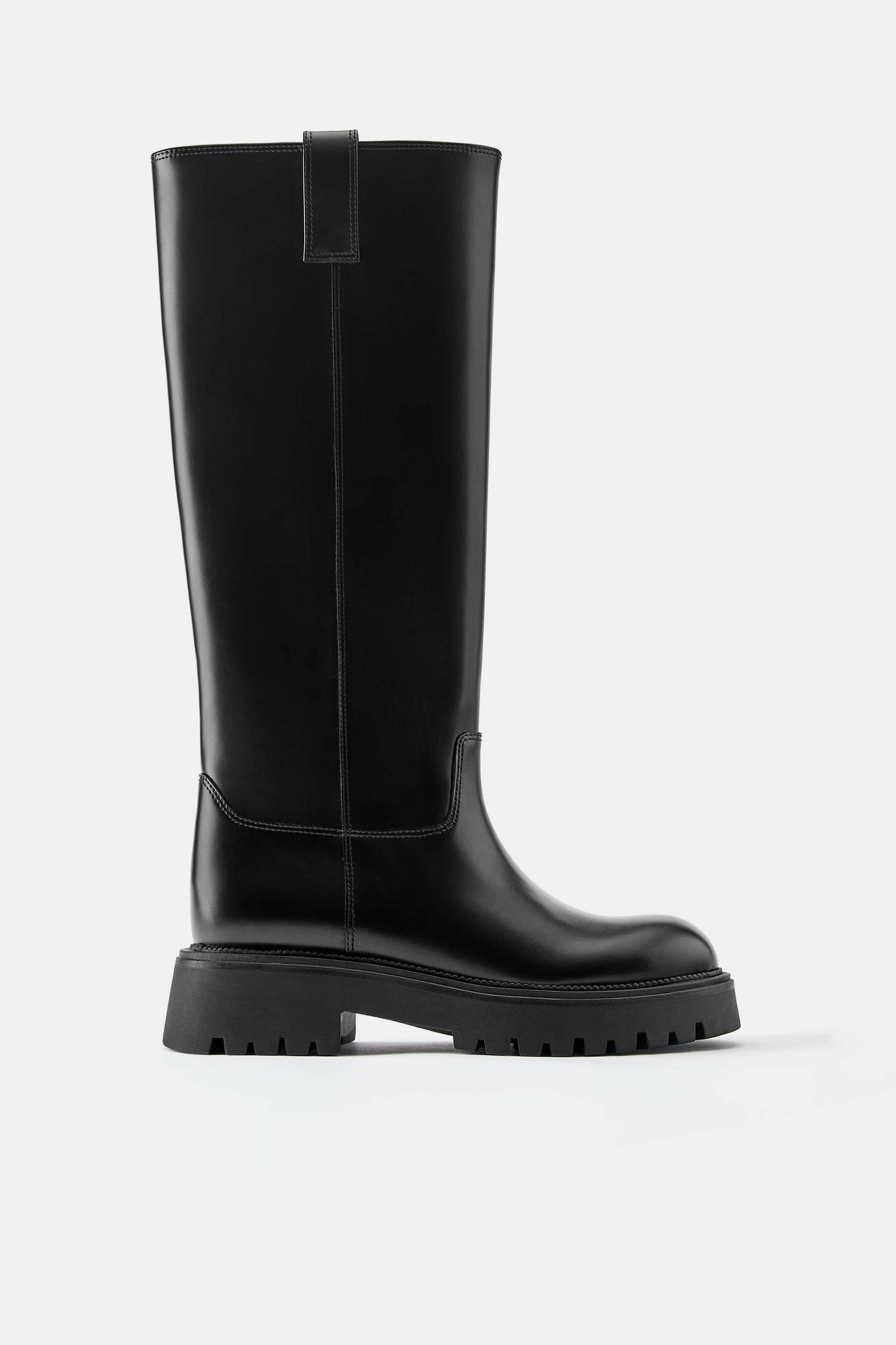 Flat high boots — Black