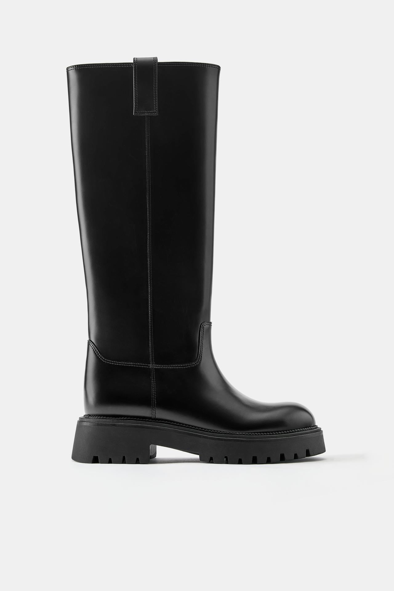 Flat high-leg boots — Black